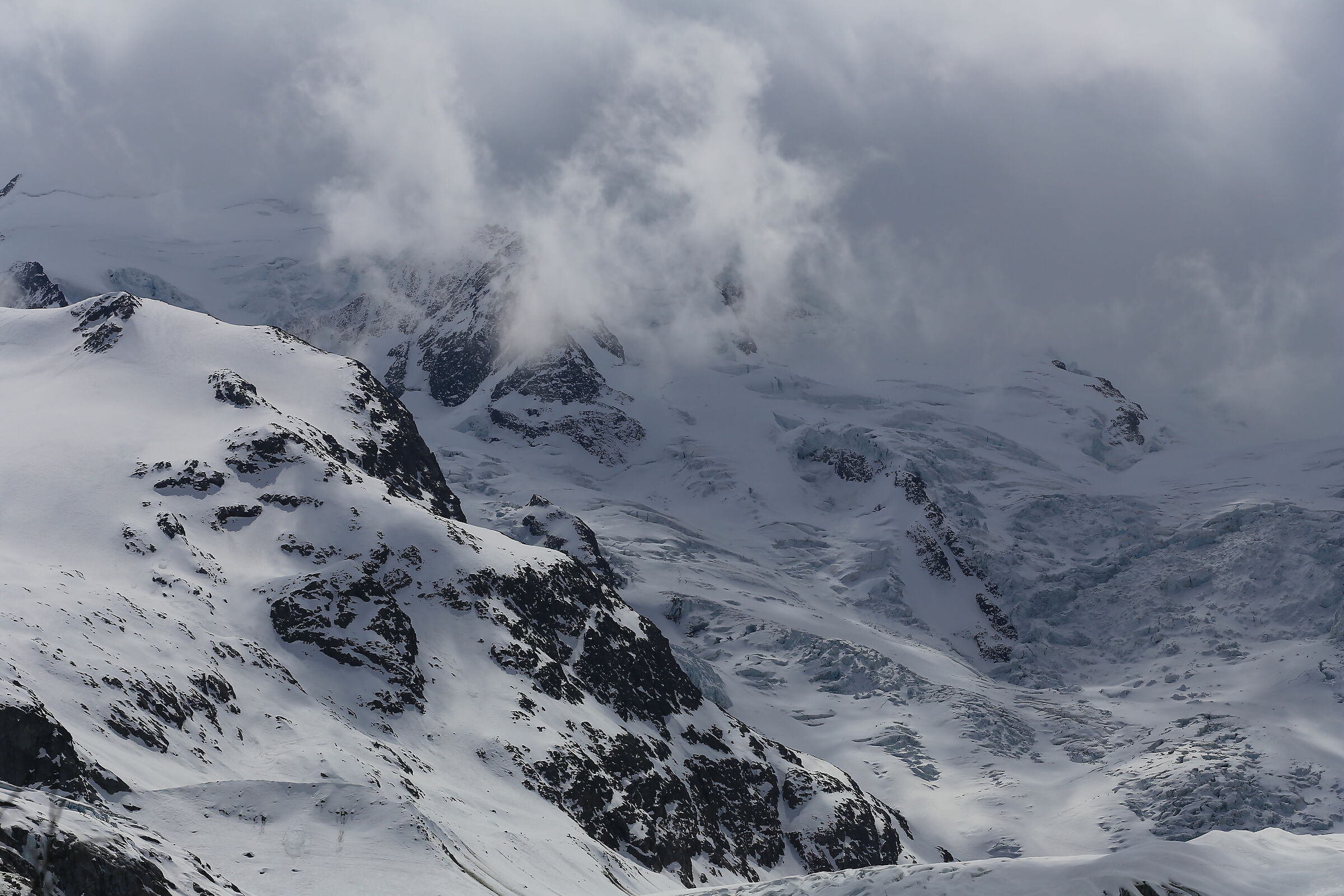 Temporale sul ghiacciaio del Bernina
