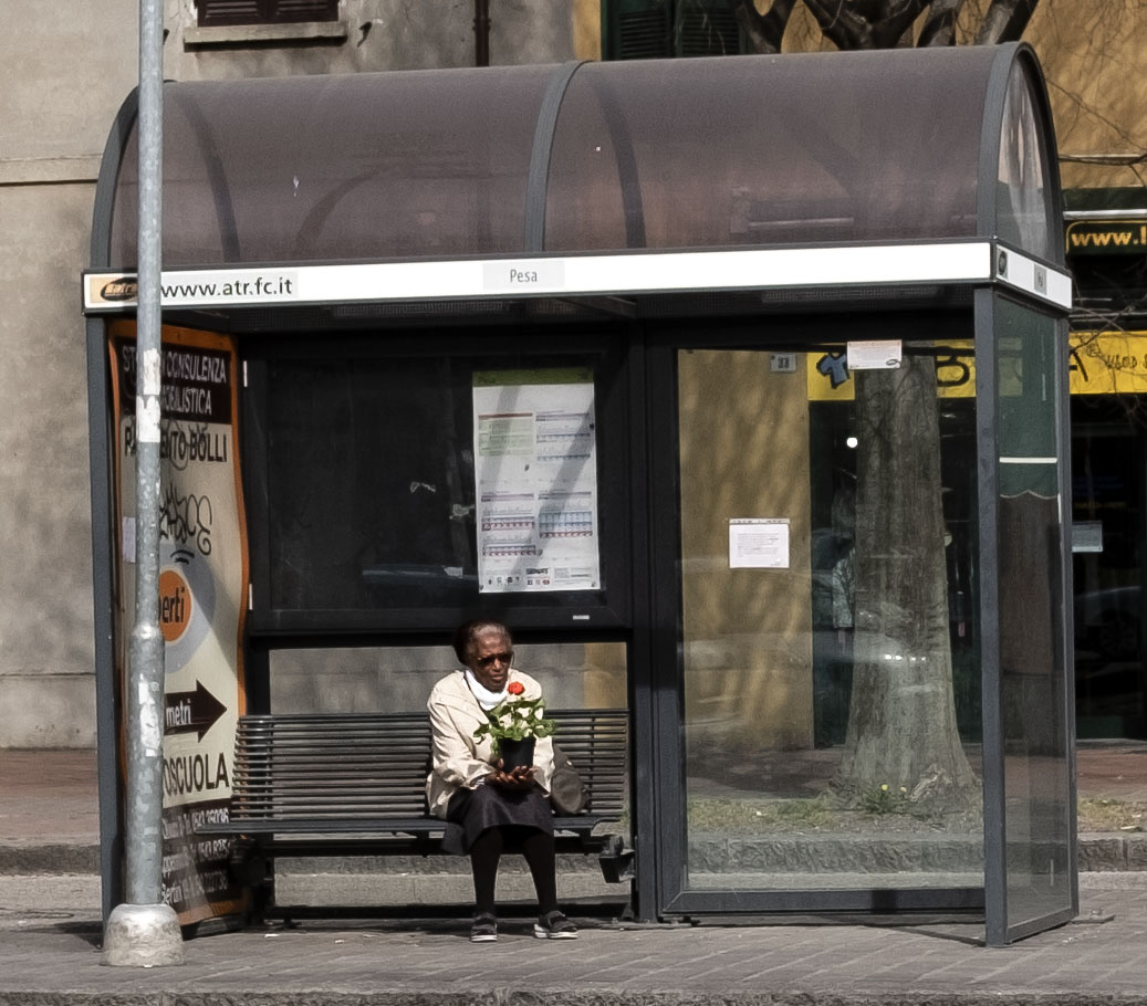 Pensando in attesa del tram