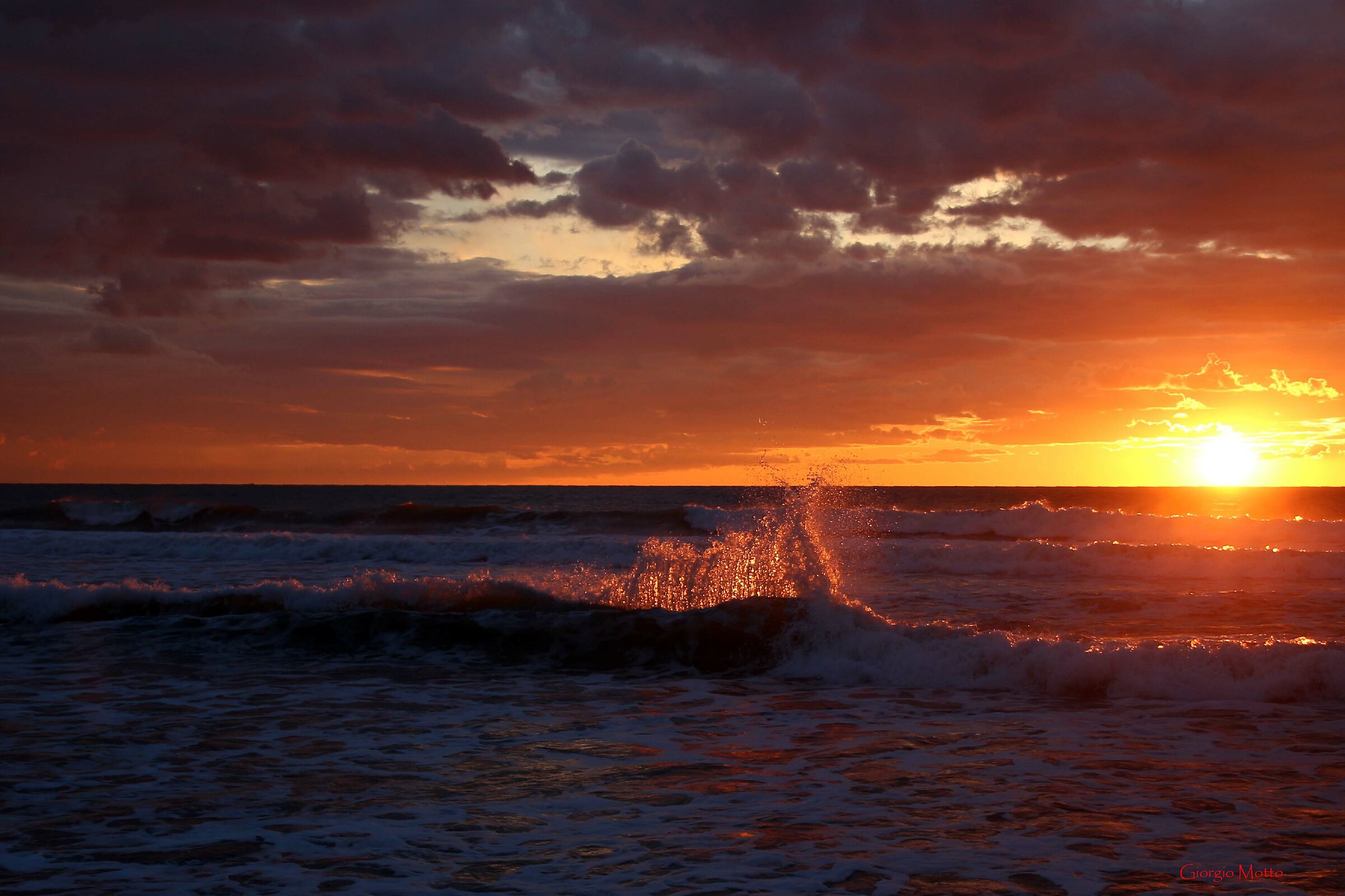 sbruffi di luce al tramonto