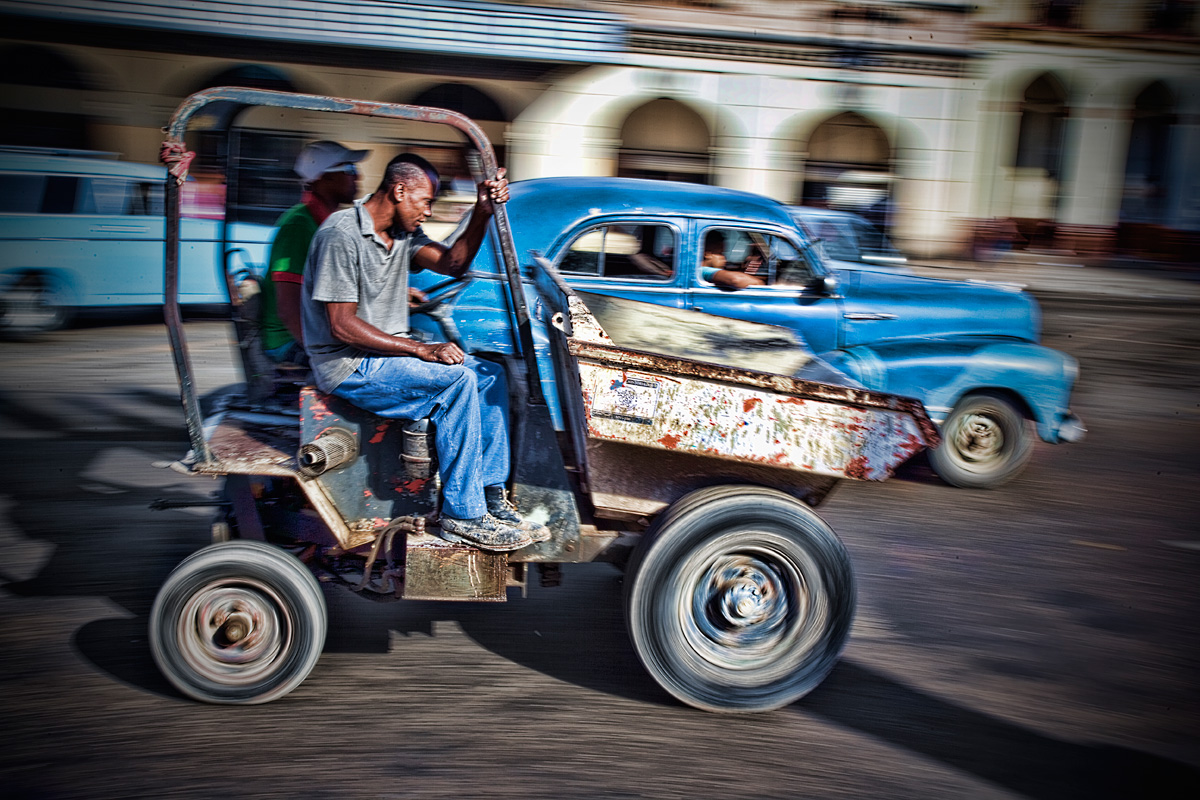Panning Cuba