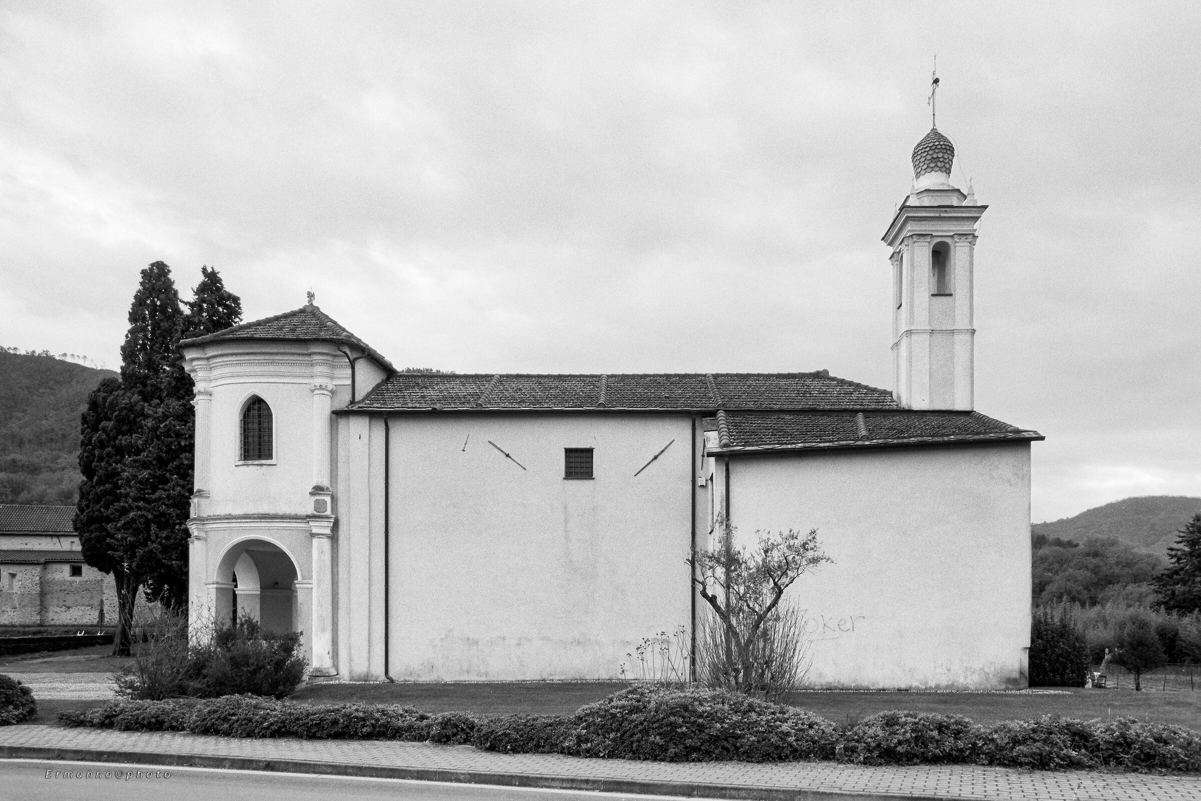 Our Lady of Graces (side)