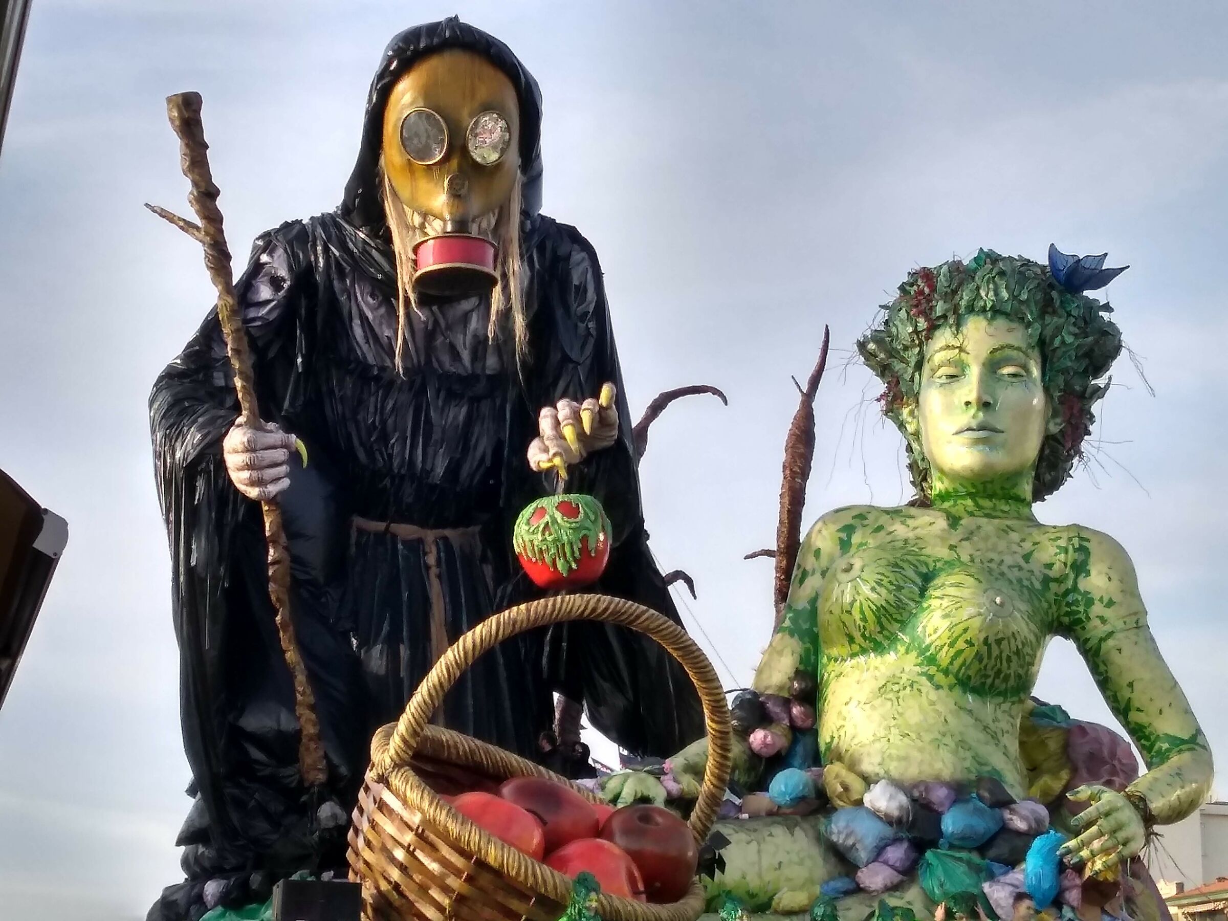 Carnival of Viareggio "The last Snow White"