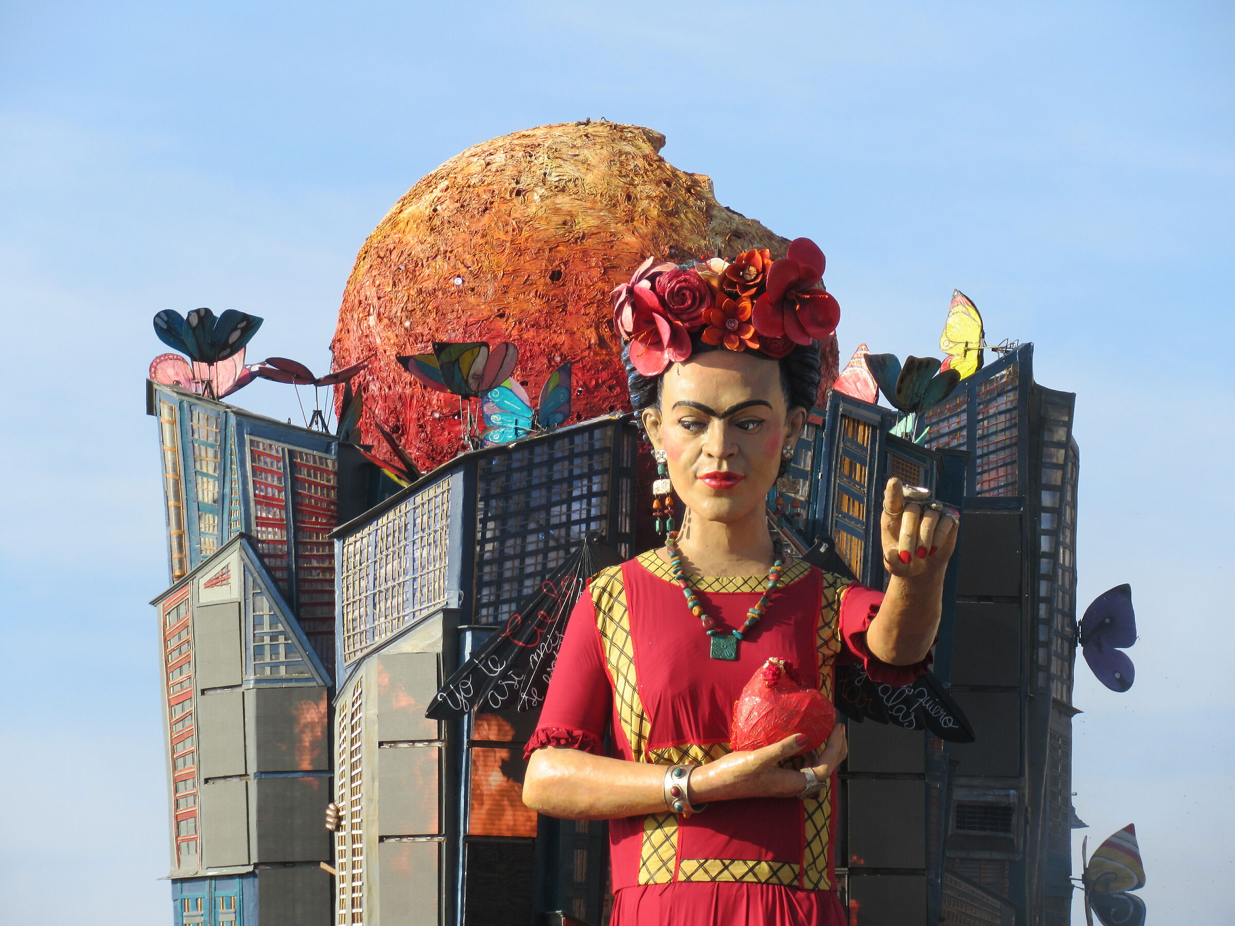 Carnevale di Viareggio Adelante