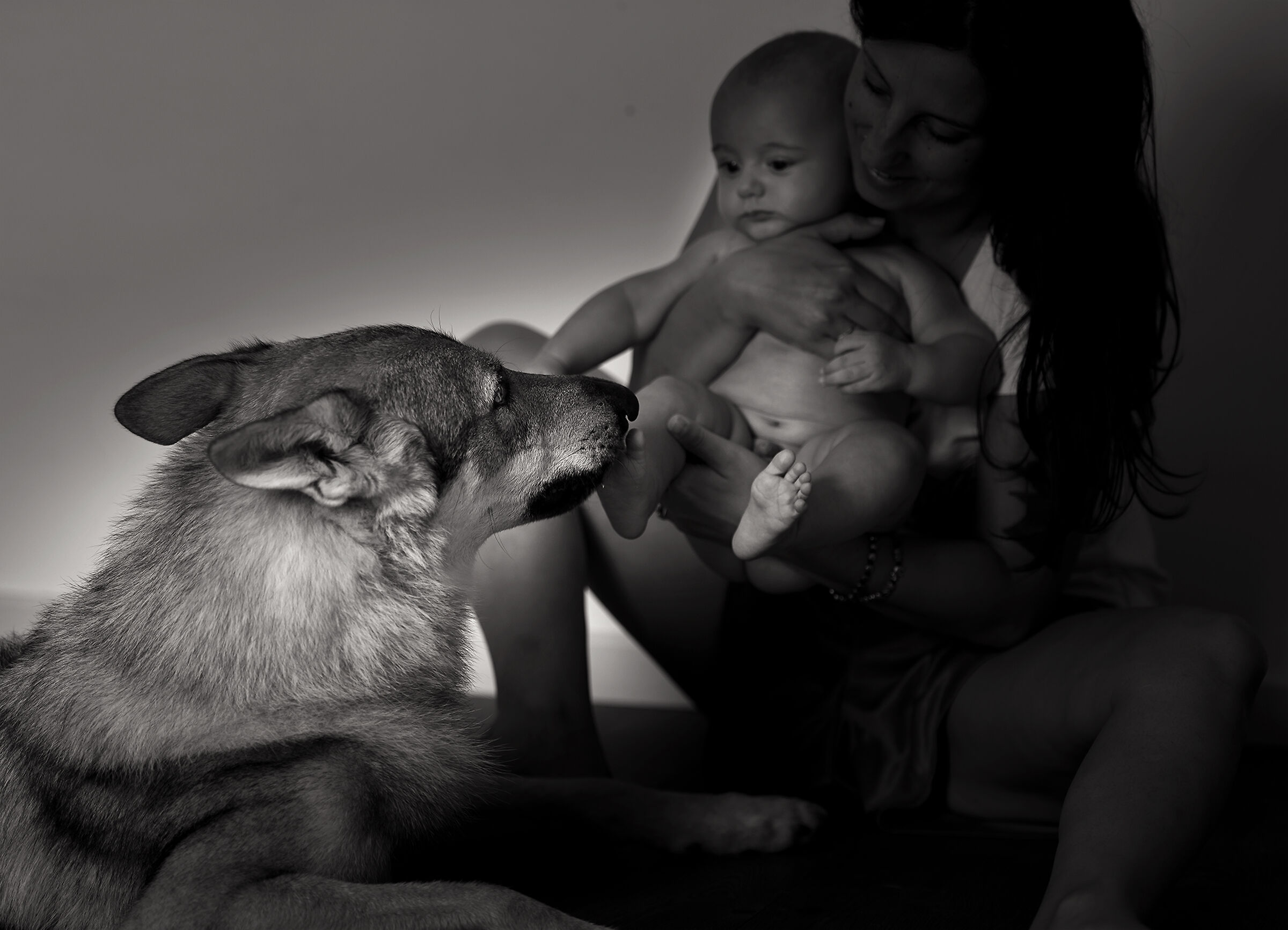 family in black and withe