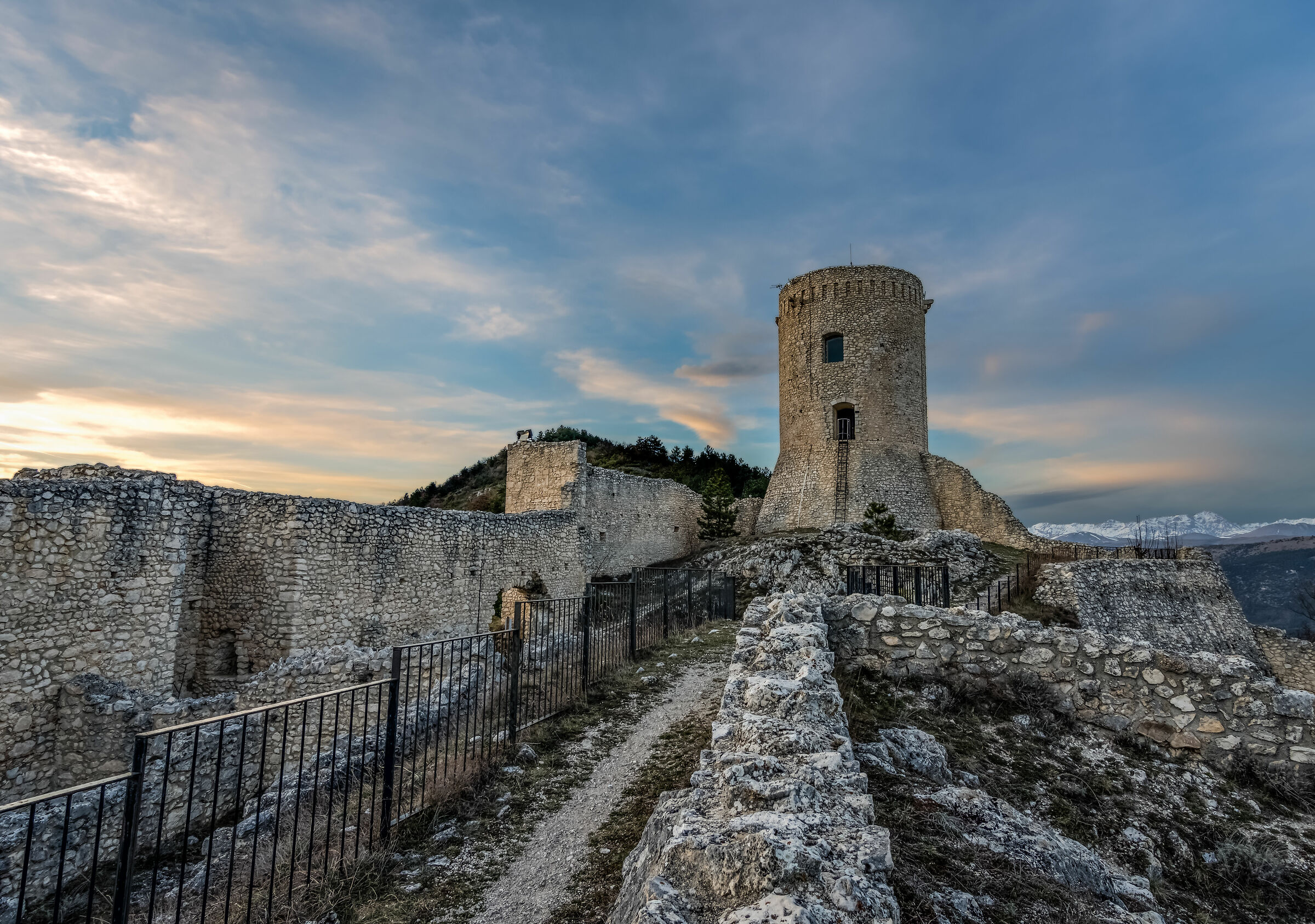 Rocca di Bominaco