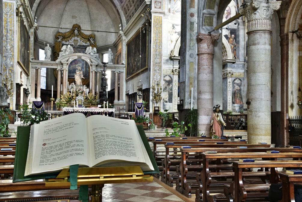 Interior Santa Maria in organ