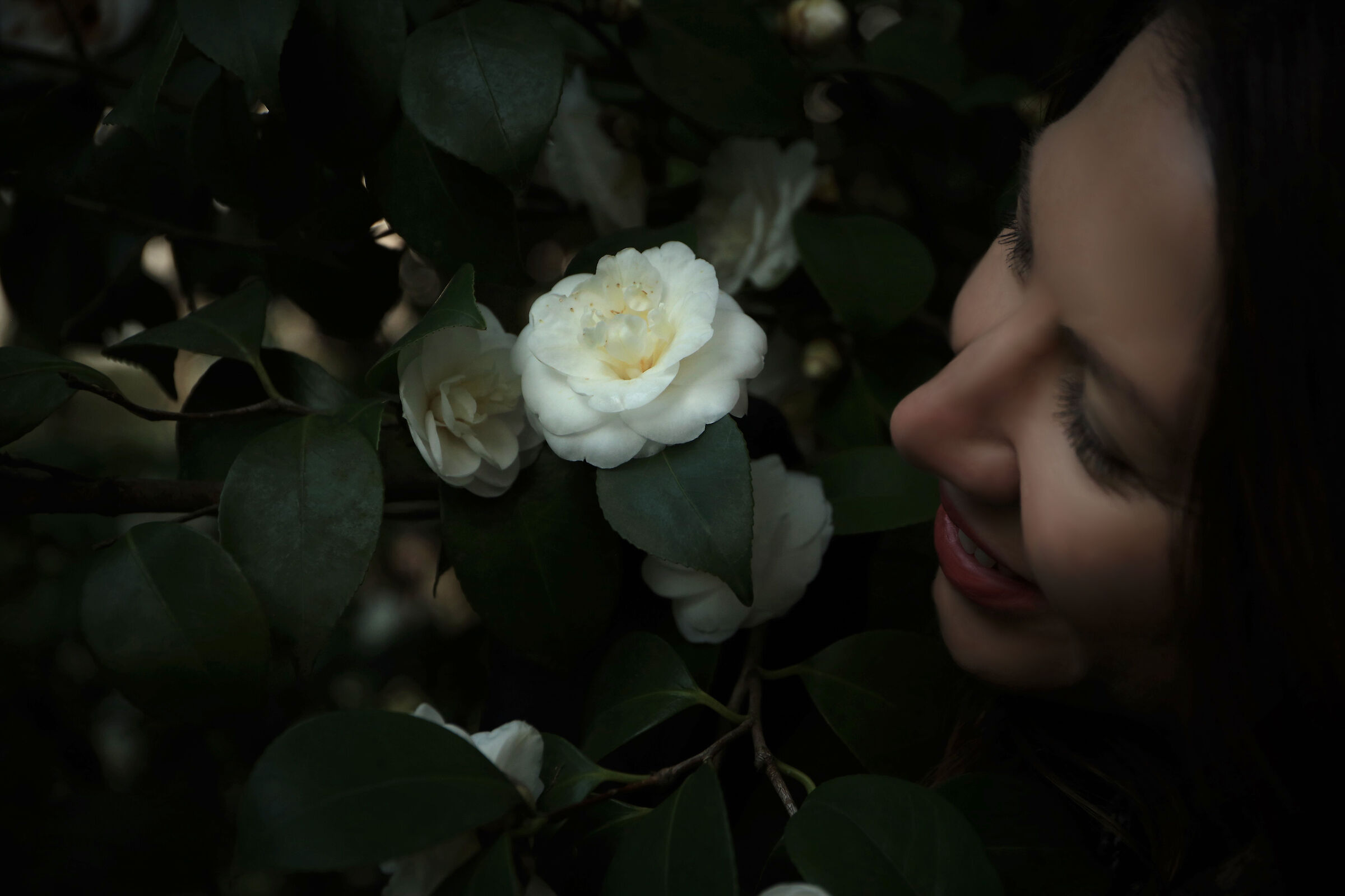 Donna allo specchio "della natura"