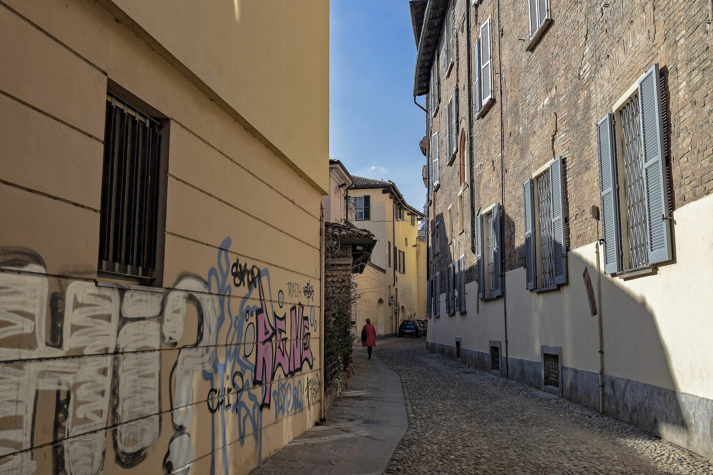 When I think I won't see her again, she comes and goes