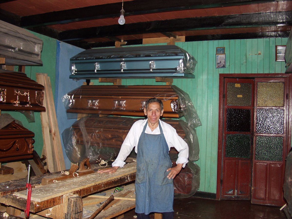 Cappotti , della serie "Ricordati che devi morire!&quot...