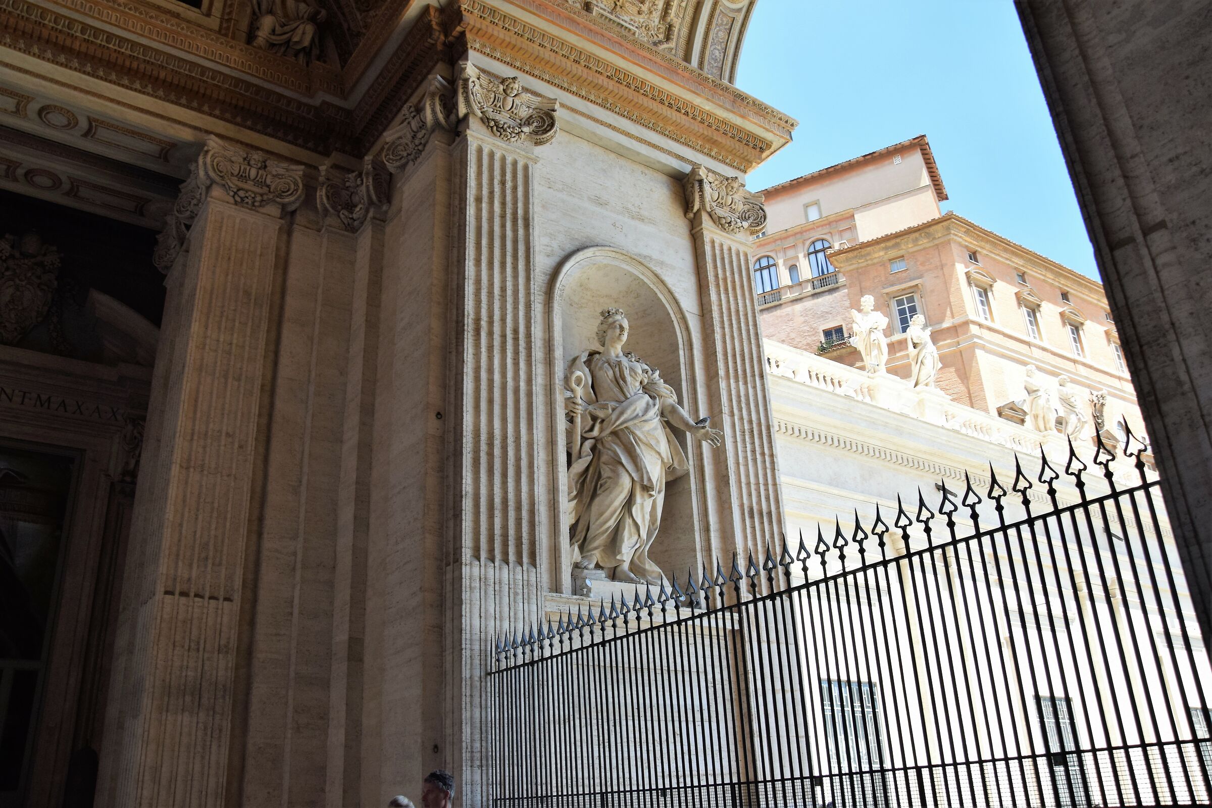 St. Peter's Basilica (outside)