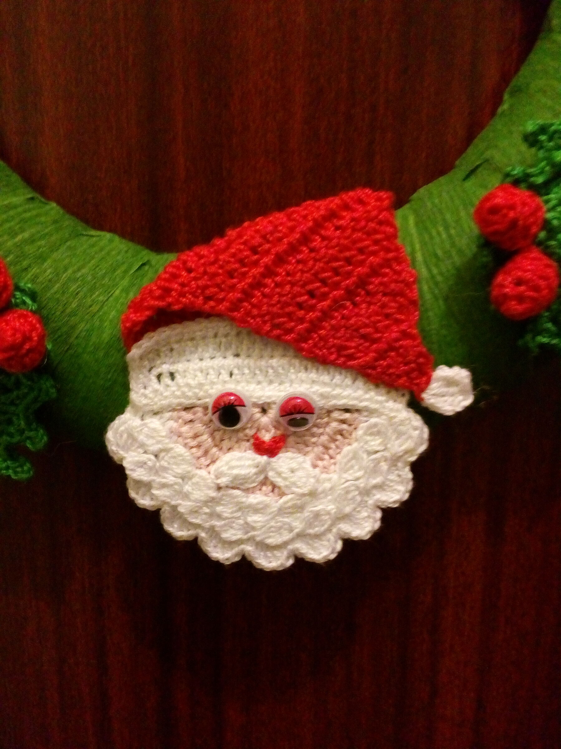 Particular Christmas garland