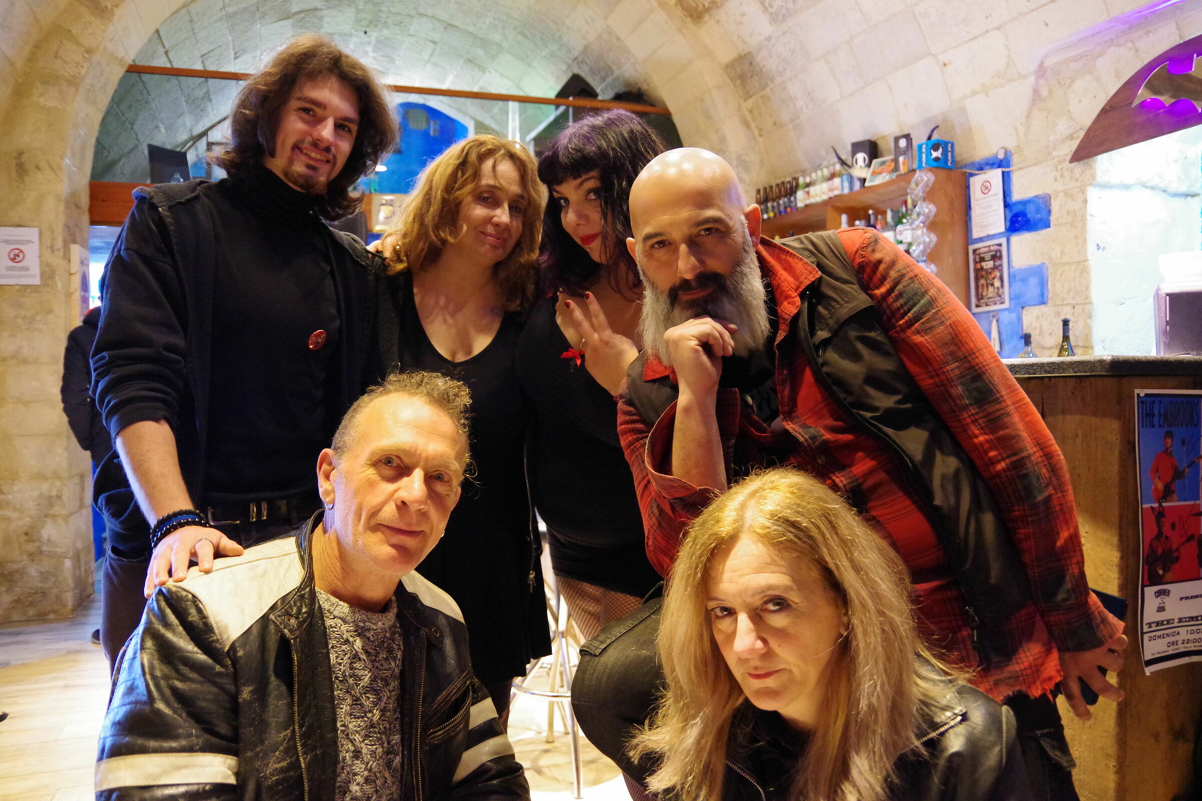 wide hips 69 al bat cavern Ragusa