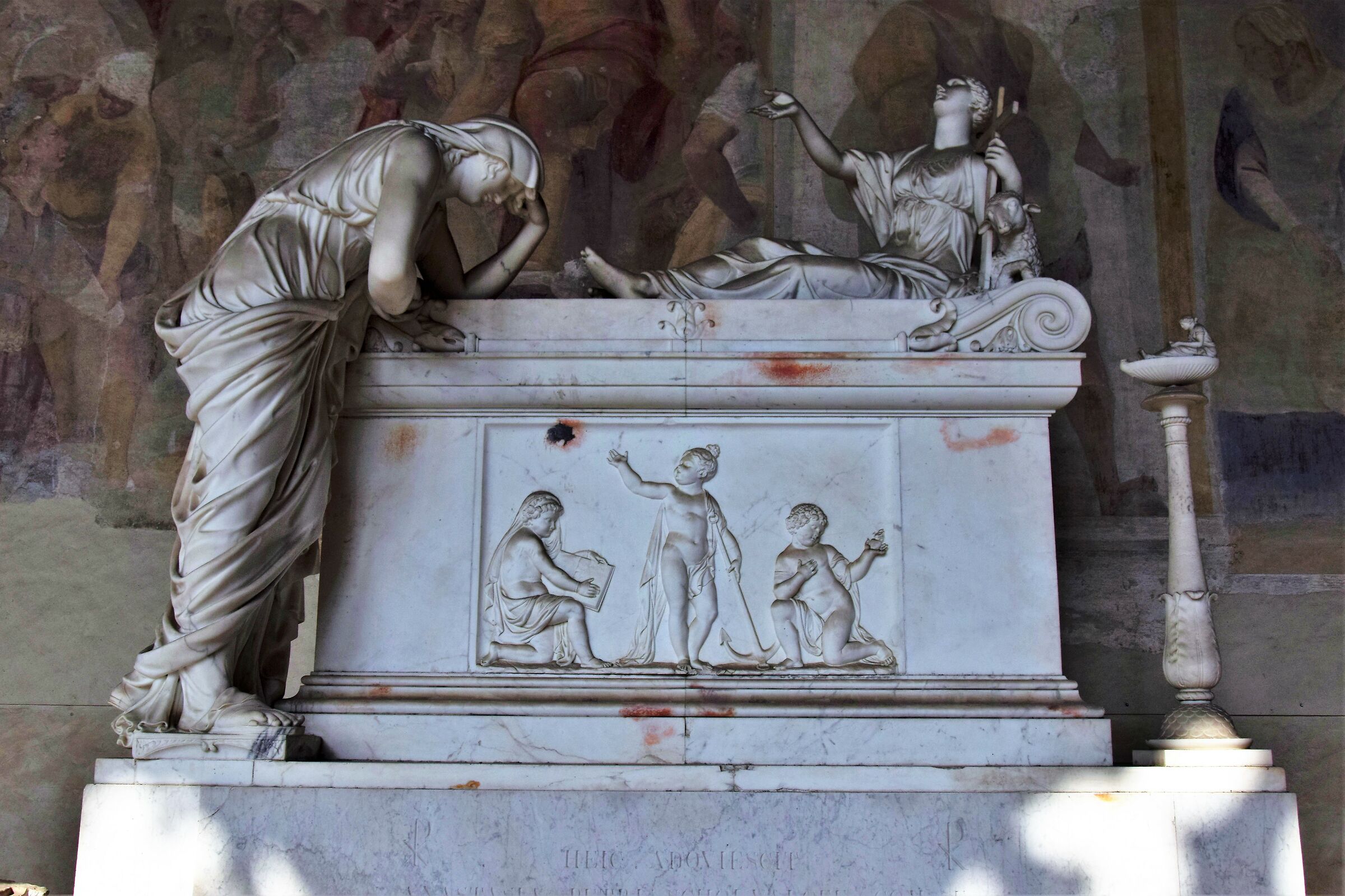 Pisa-Camposanto-sarcophagus