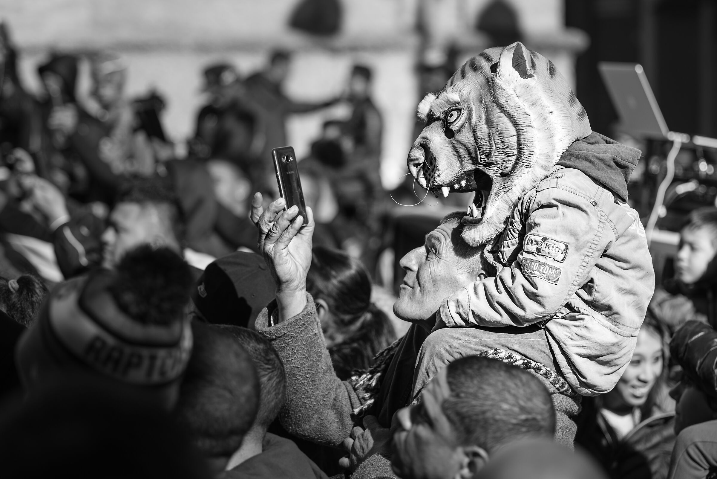 Selfies, Animal instinct