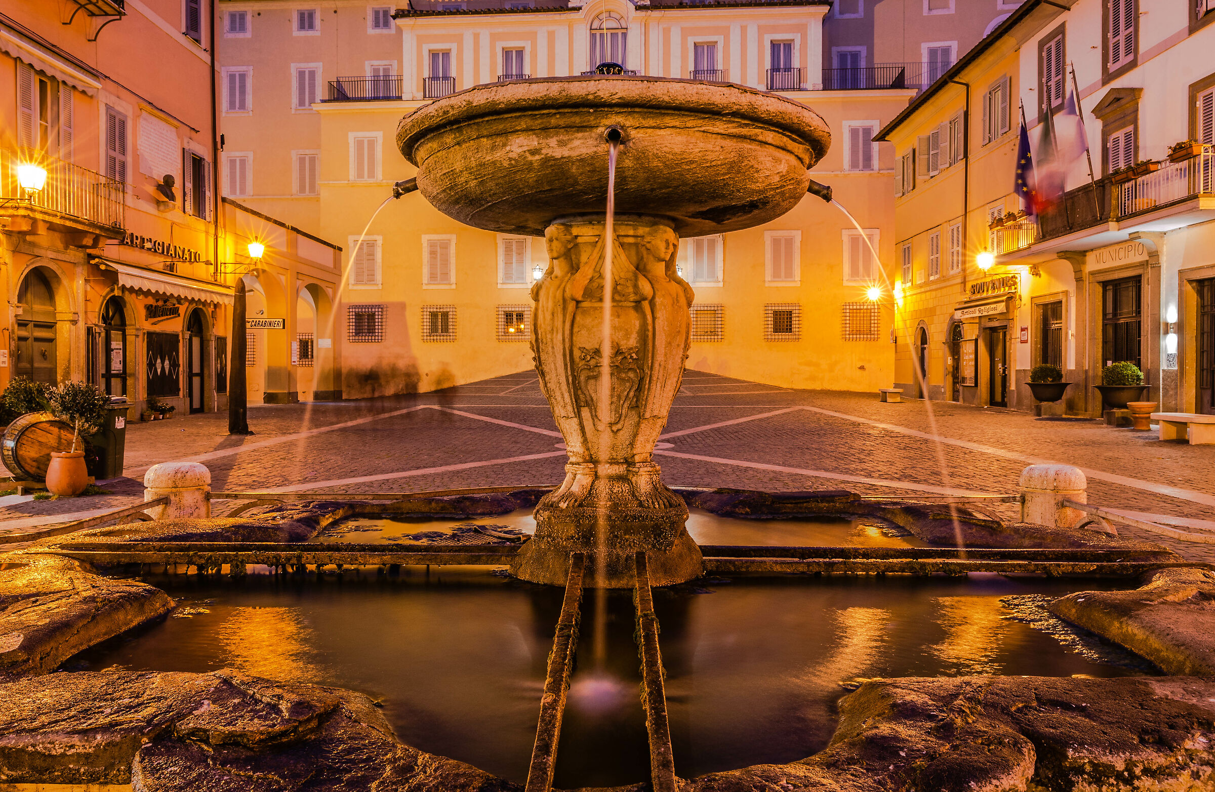 That Neo Fountain is facing Papa er