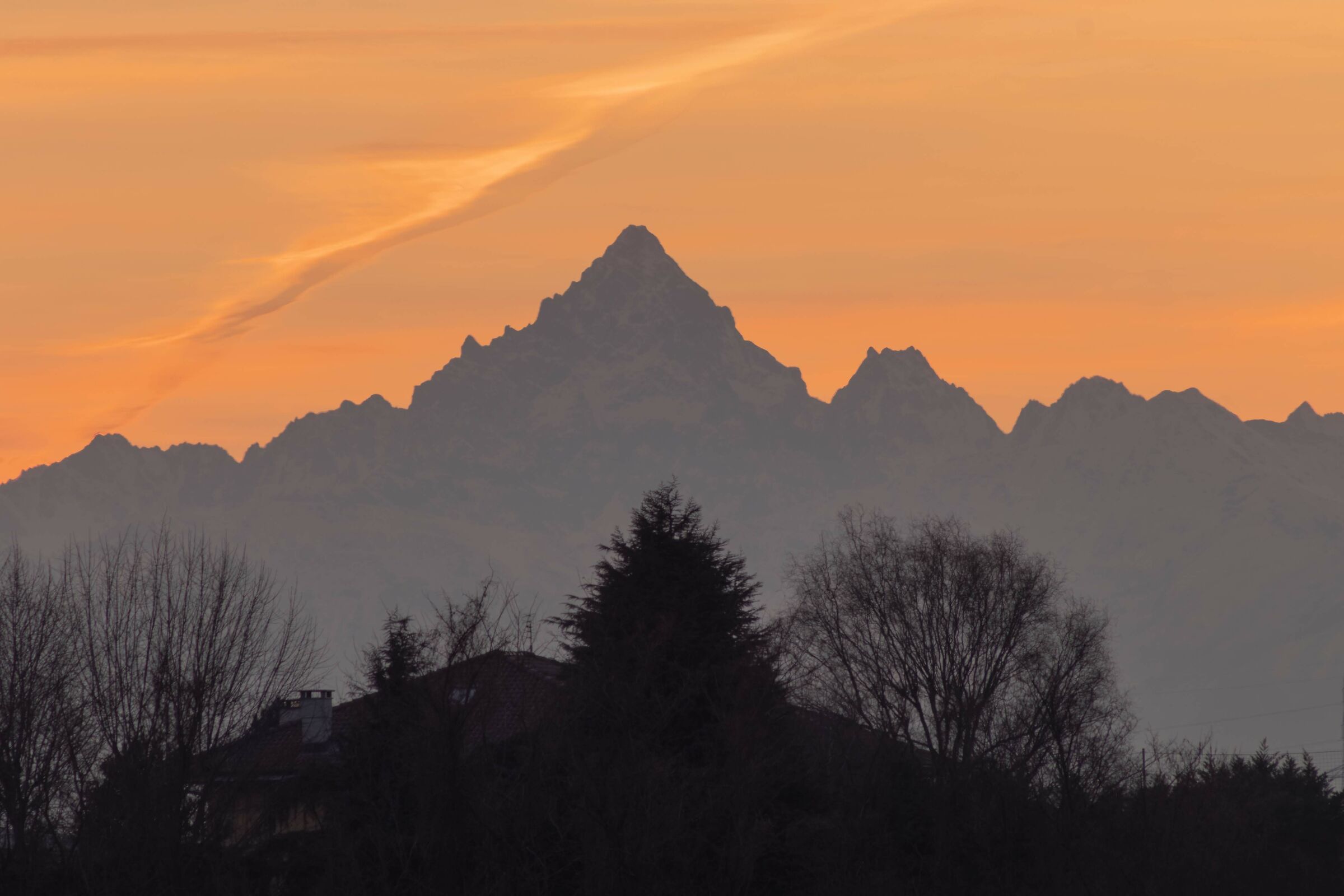 Monviso al tramonto