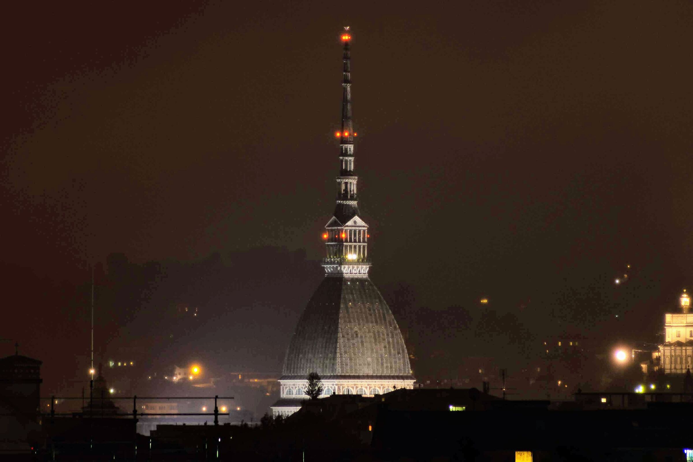 The Mole Antoneliana during the rain