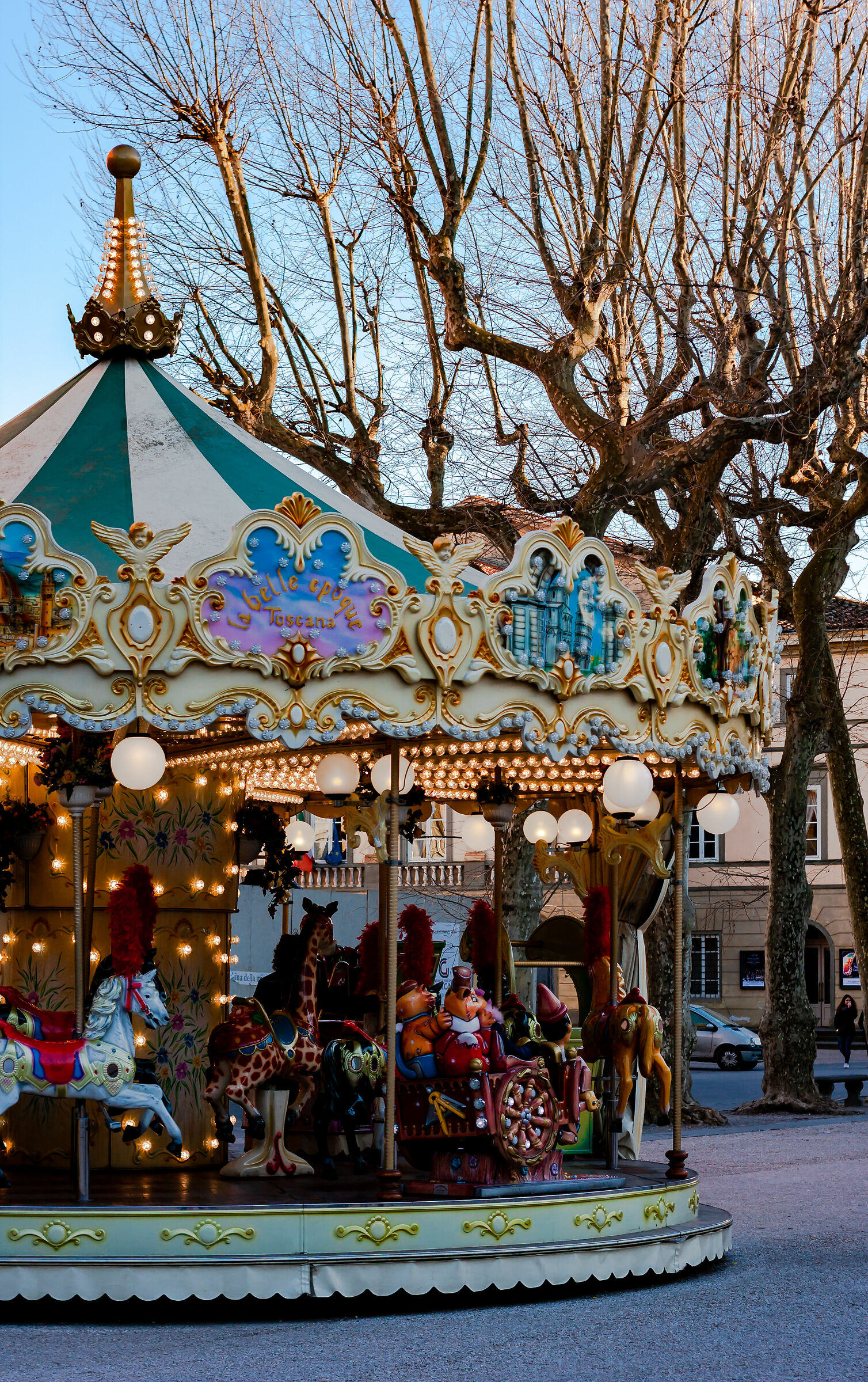 Carousel.