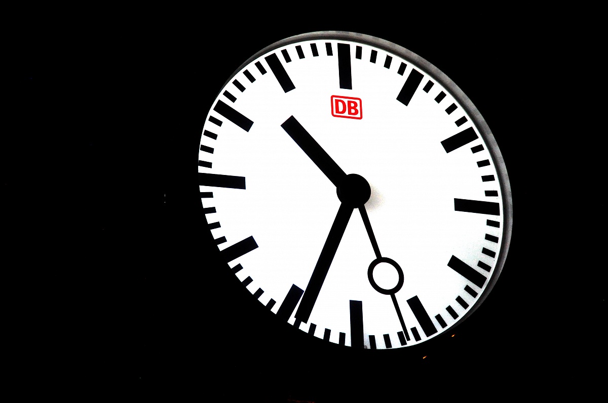 DB Clock