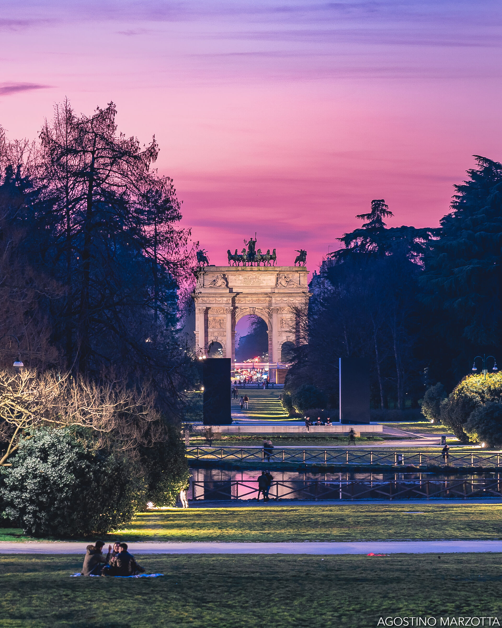 Sunset at the Arch of peace