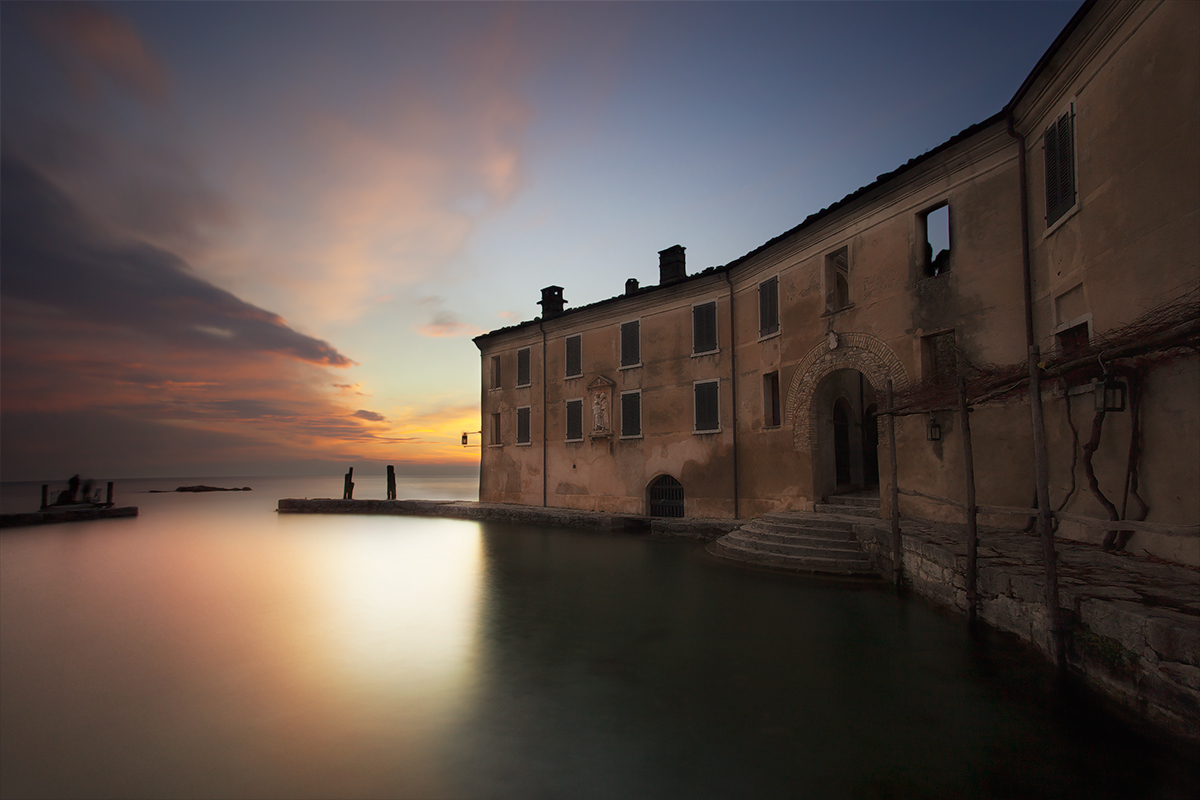 Un tramonto dietro l'angolo...