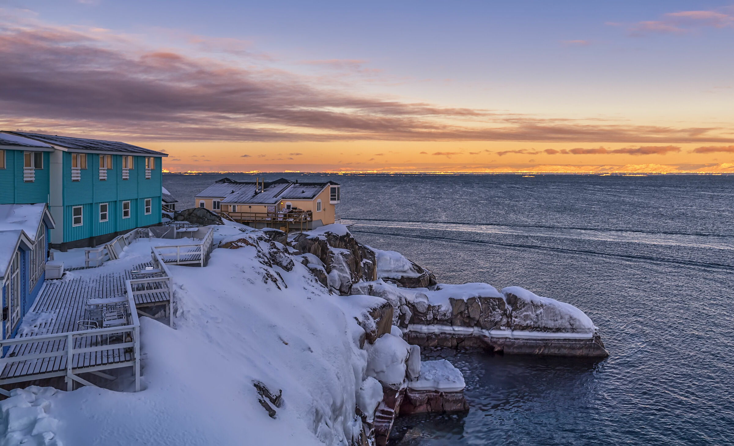 The Colors of the Arctic