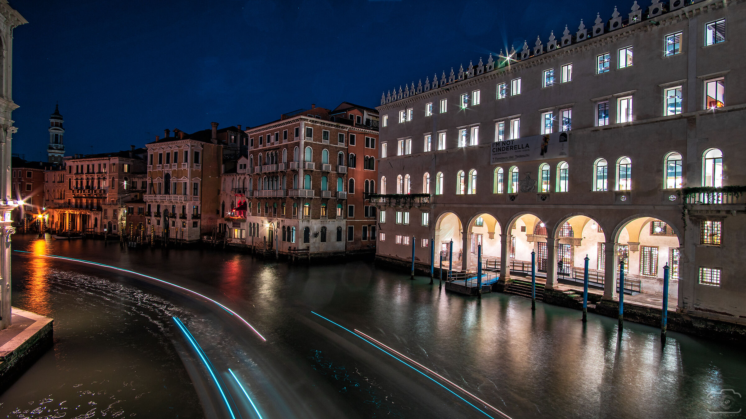 Back-side of Rialto's Bridge