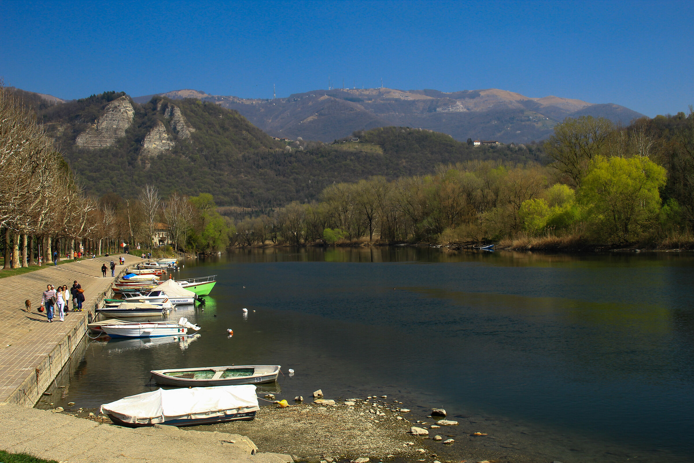 Drought on the river Adda