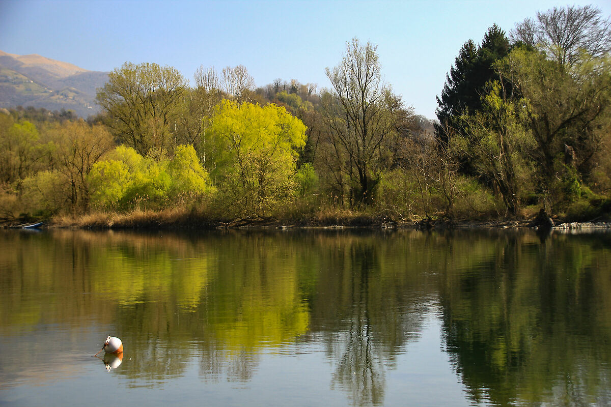 l'Adda si colora di nuovo | JuzaPhoto