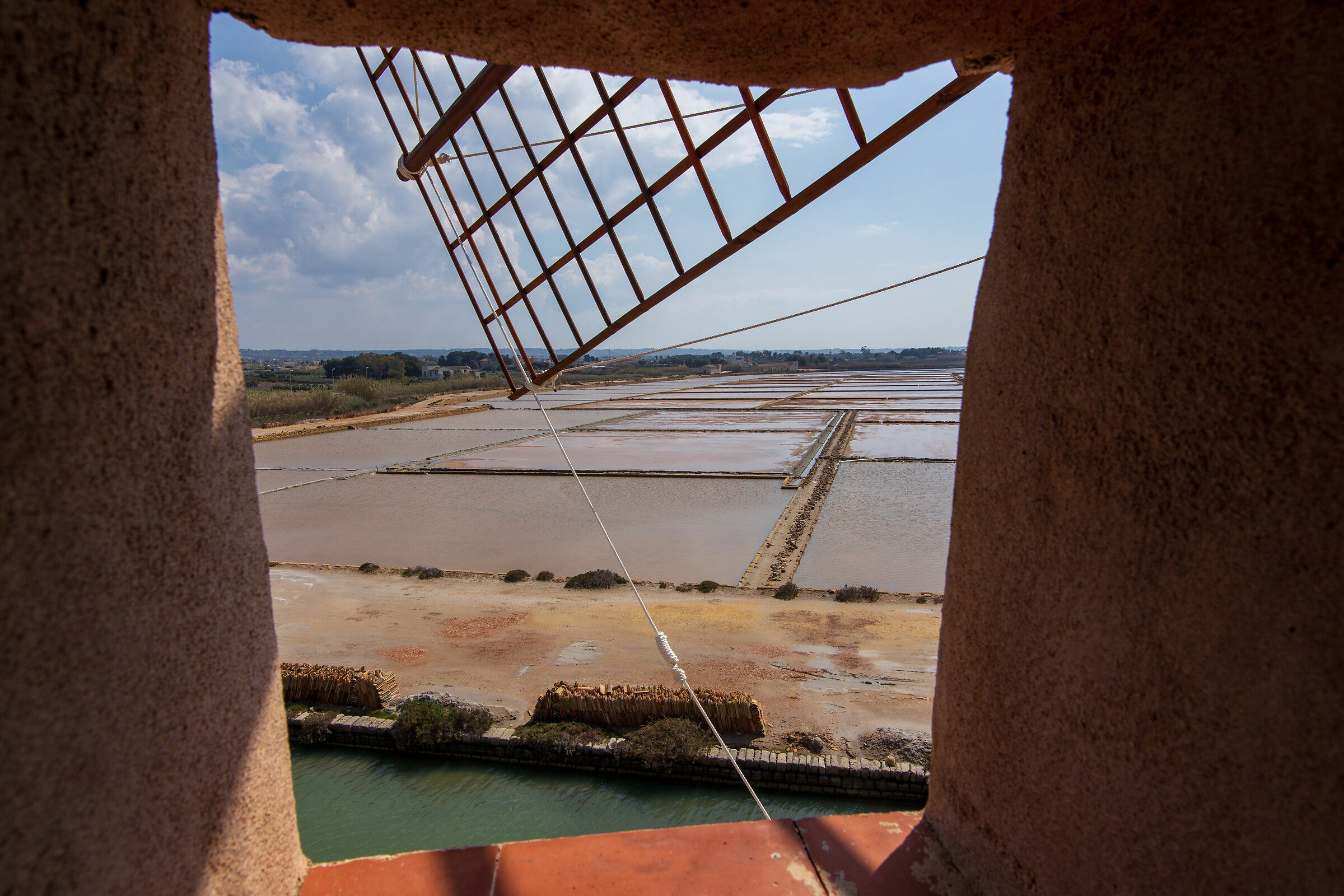 A window on the saline