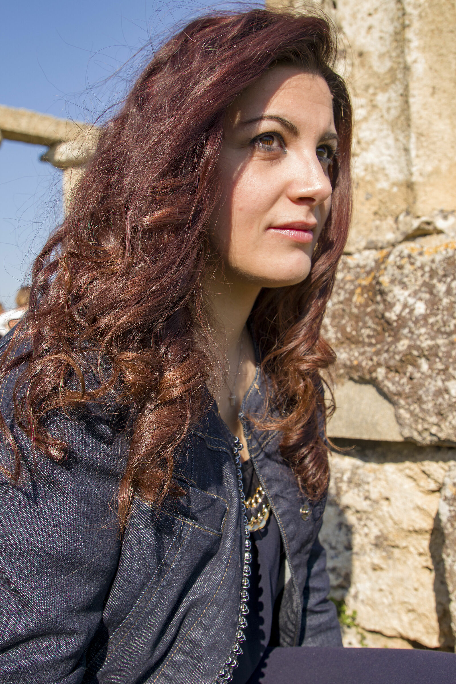 Between notions of history and not....