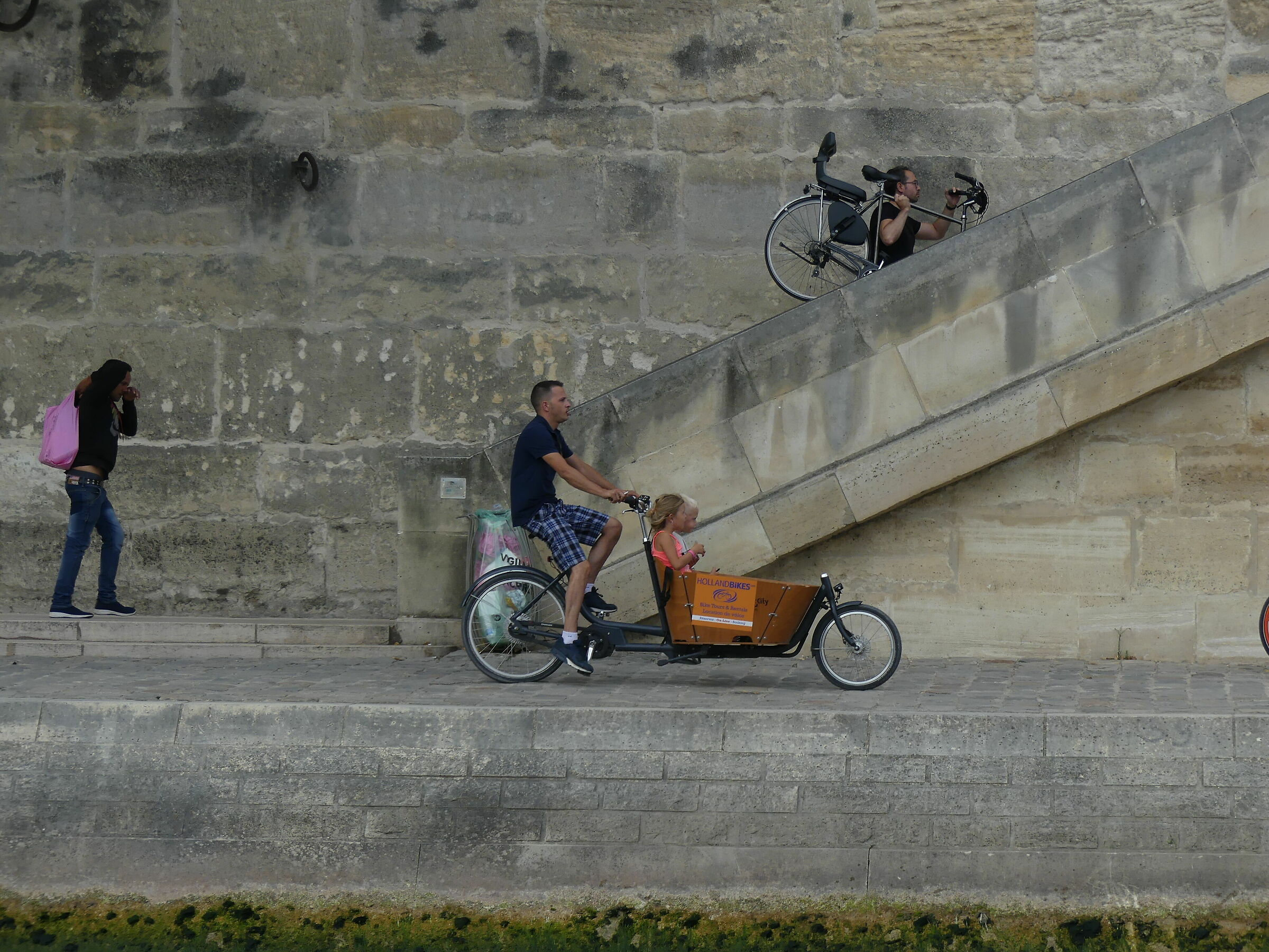 Chi sale...cammina....e pedala