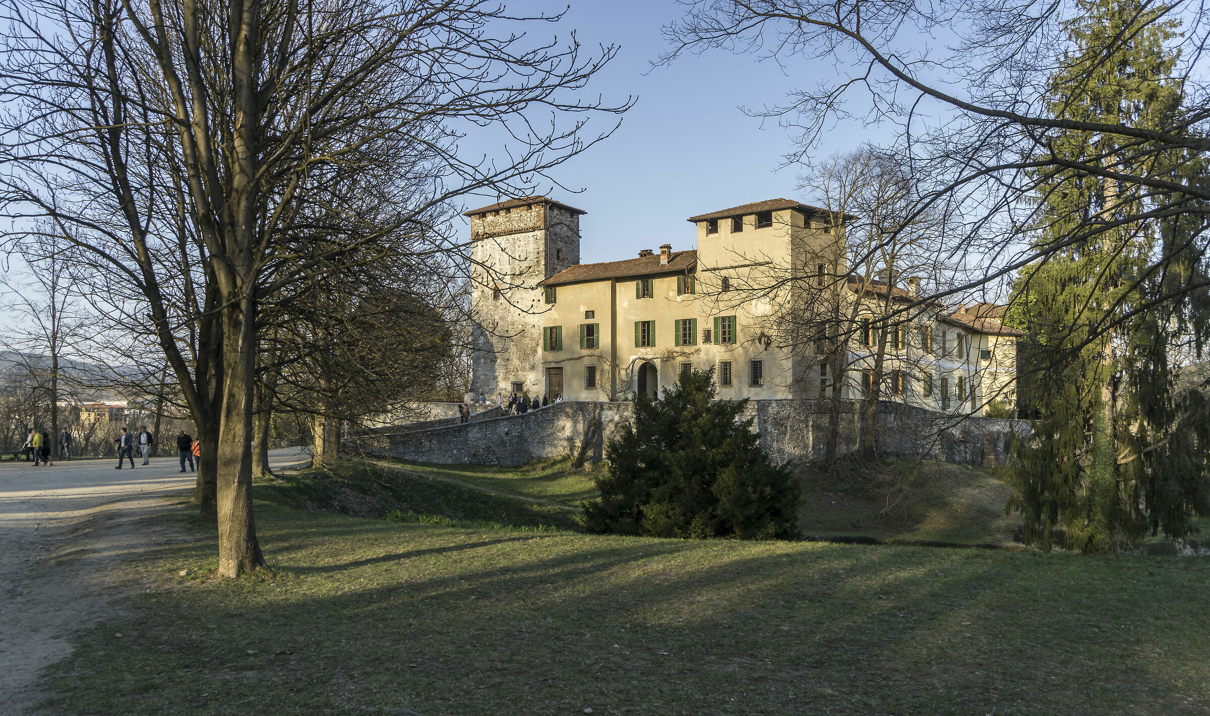 Castello Visconteo di Castelletto Sopra Ticino - 1