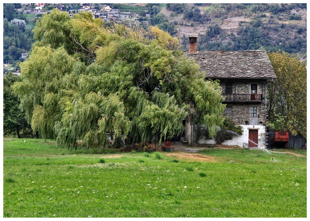Scorci valdostani - Fenis, casolare rurale