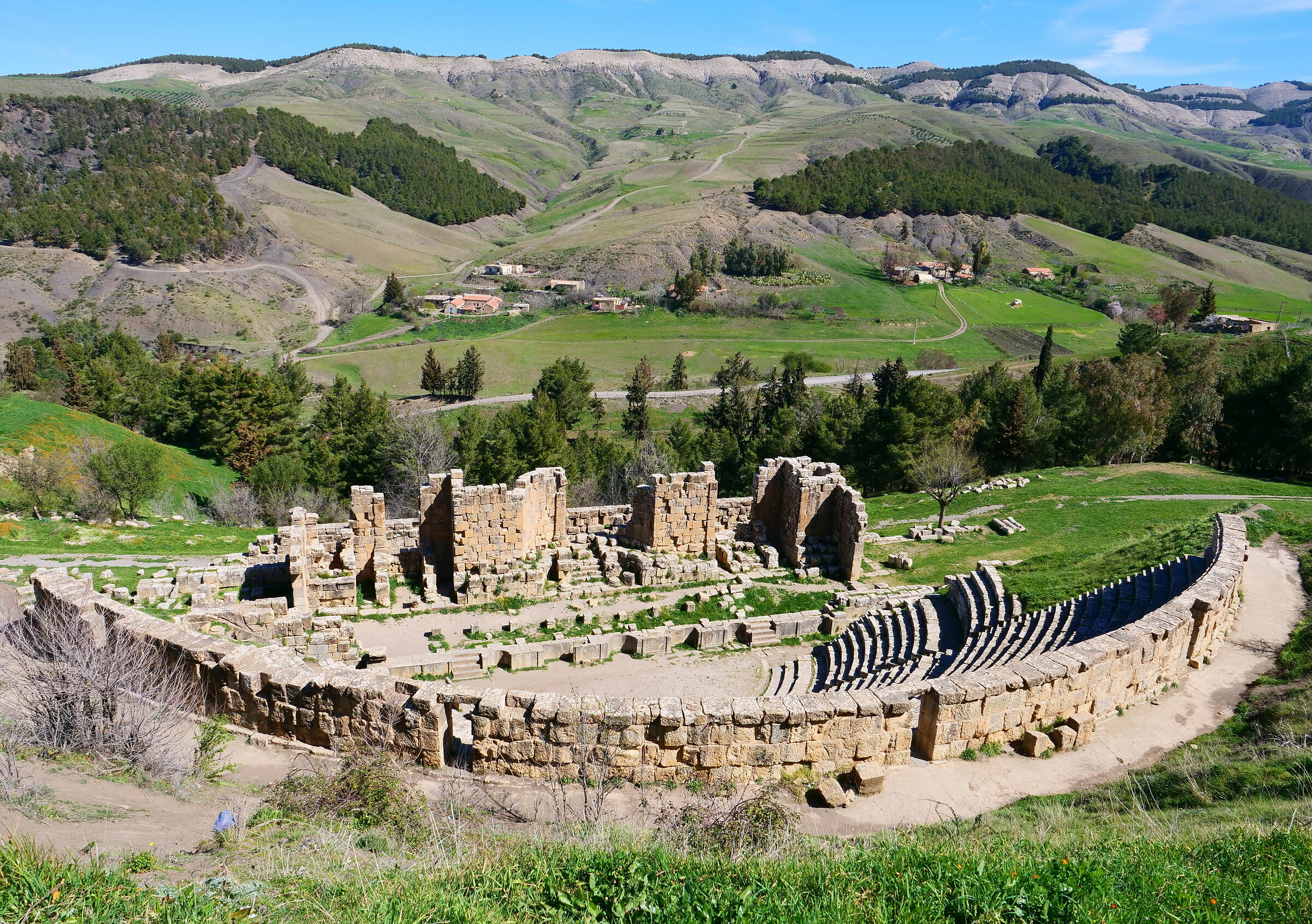 The amphitheatre of Cuicul (Djemila)