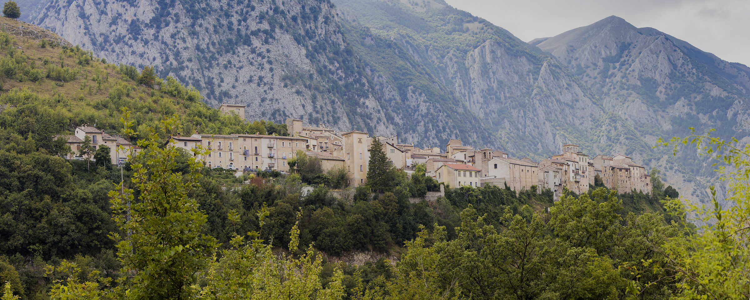 Castrovalva, Il borgo di Escher.