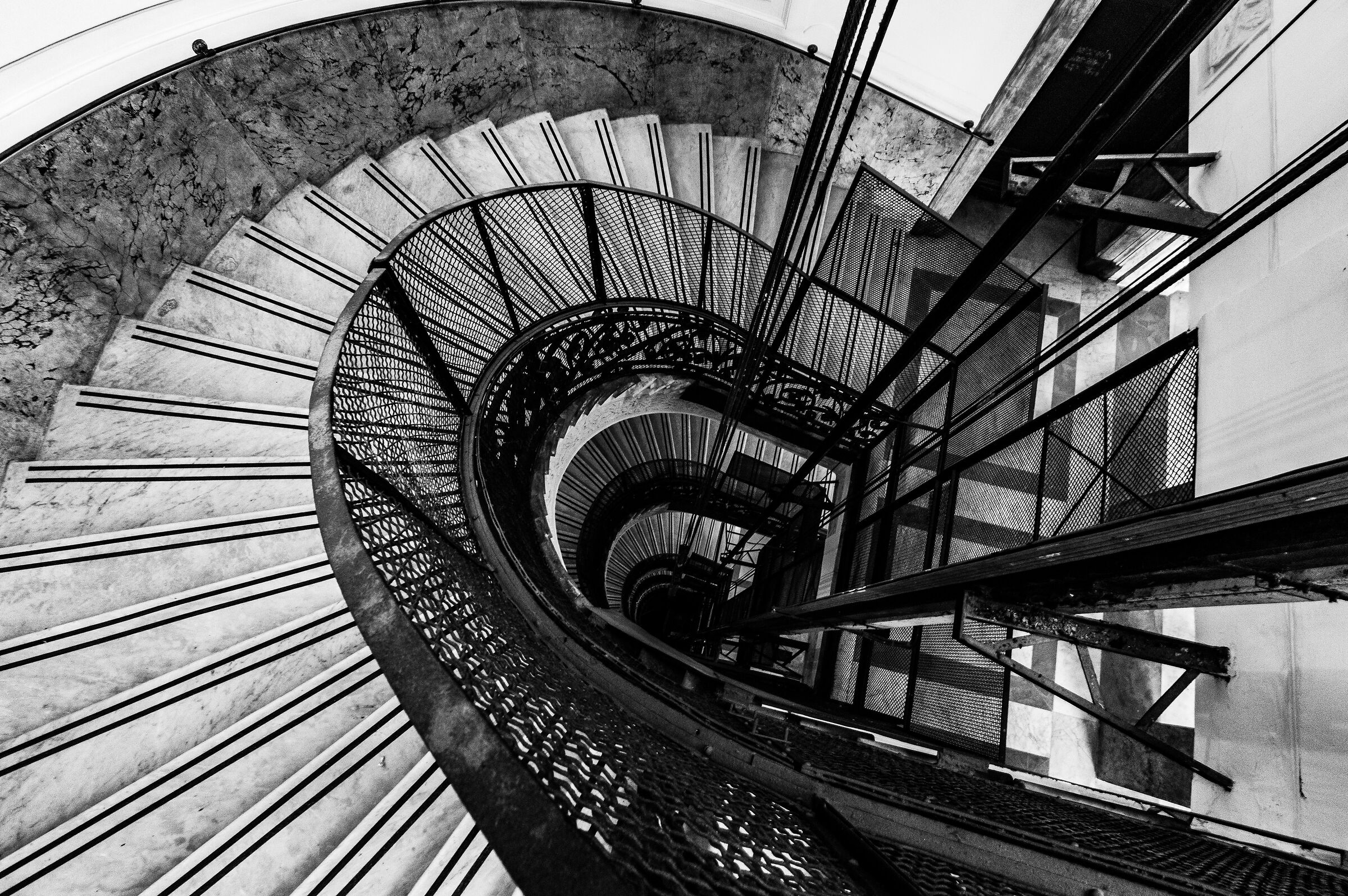 Napoli - Scala a chiocciola