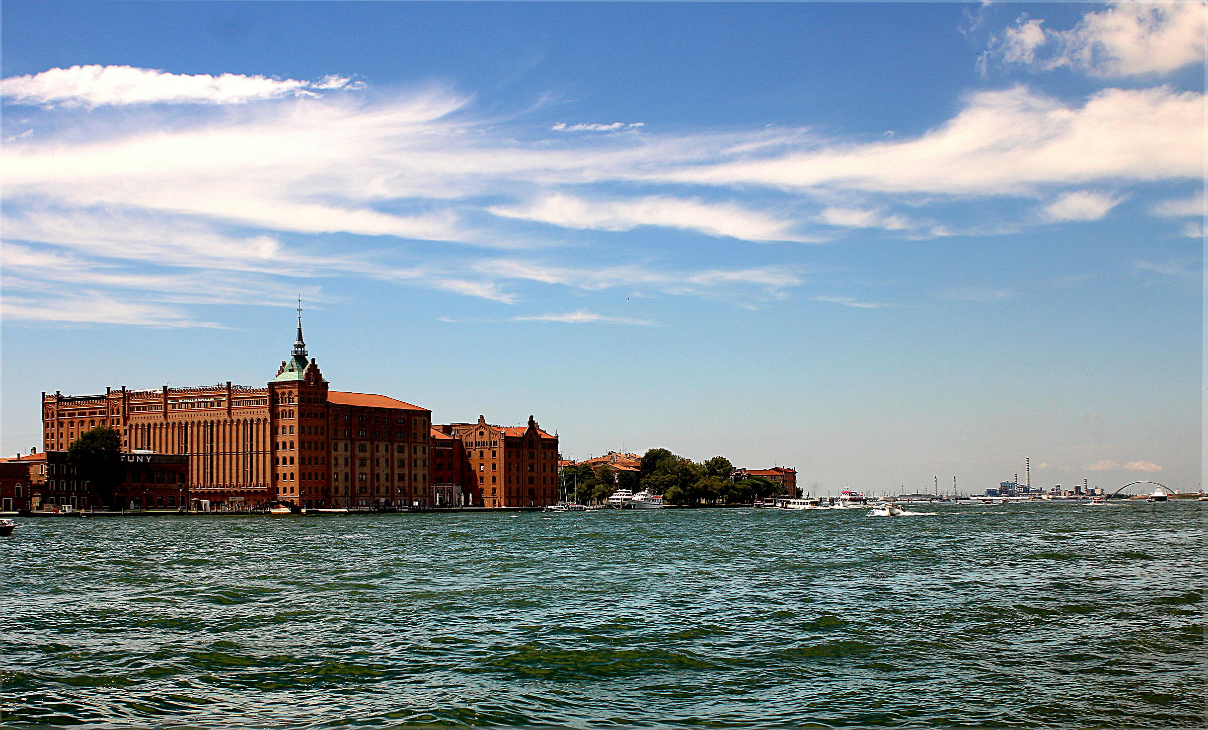 Molino Stuky Hilton... In the Sea
