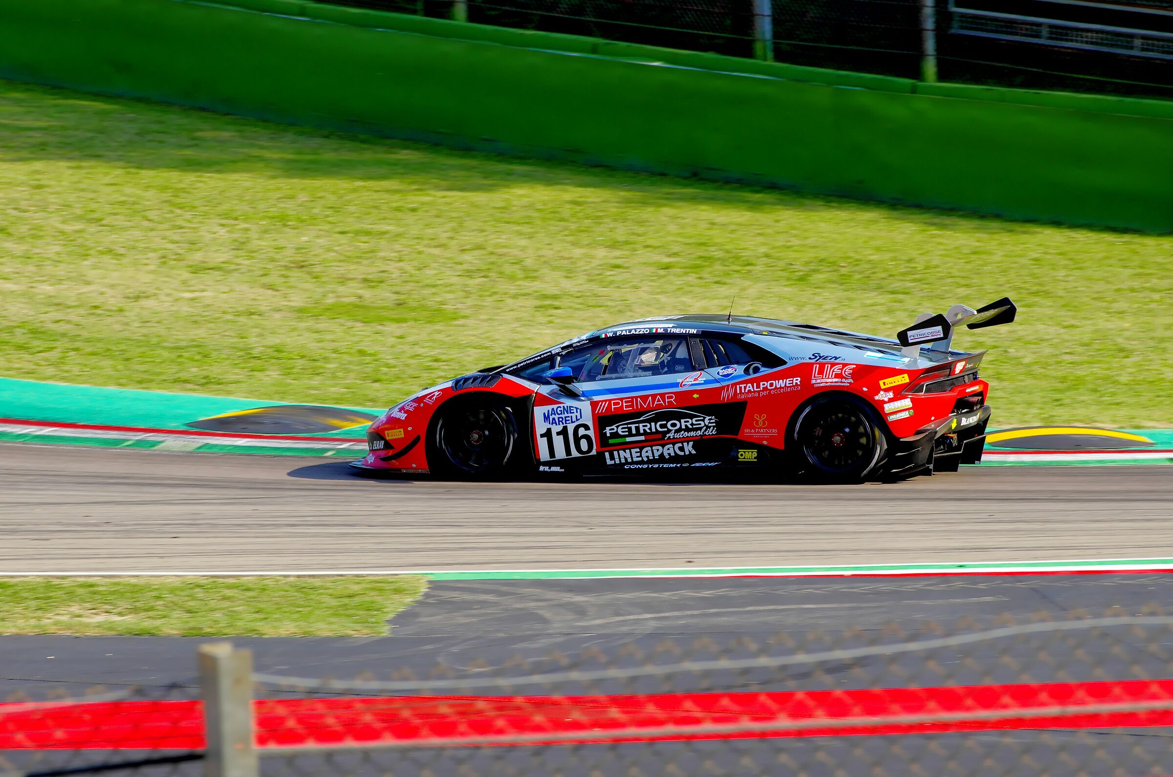 Imola: Italian Grand Tourism Championship