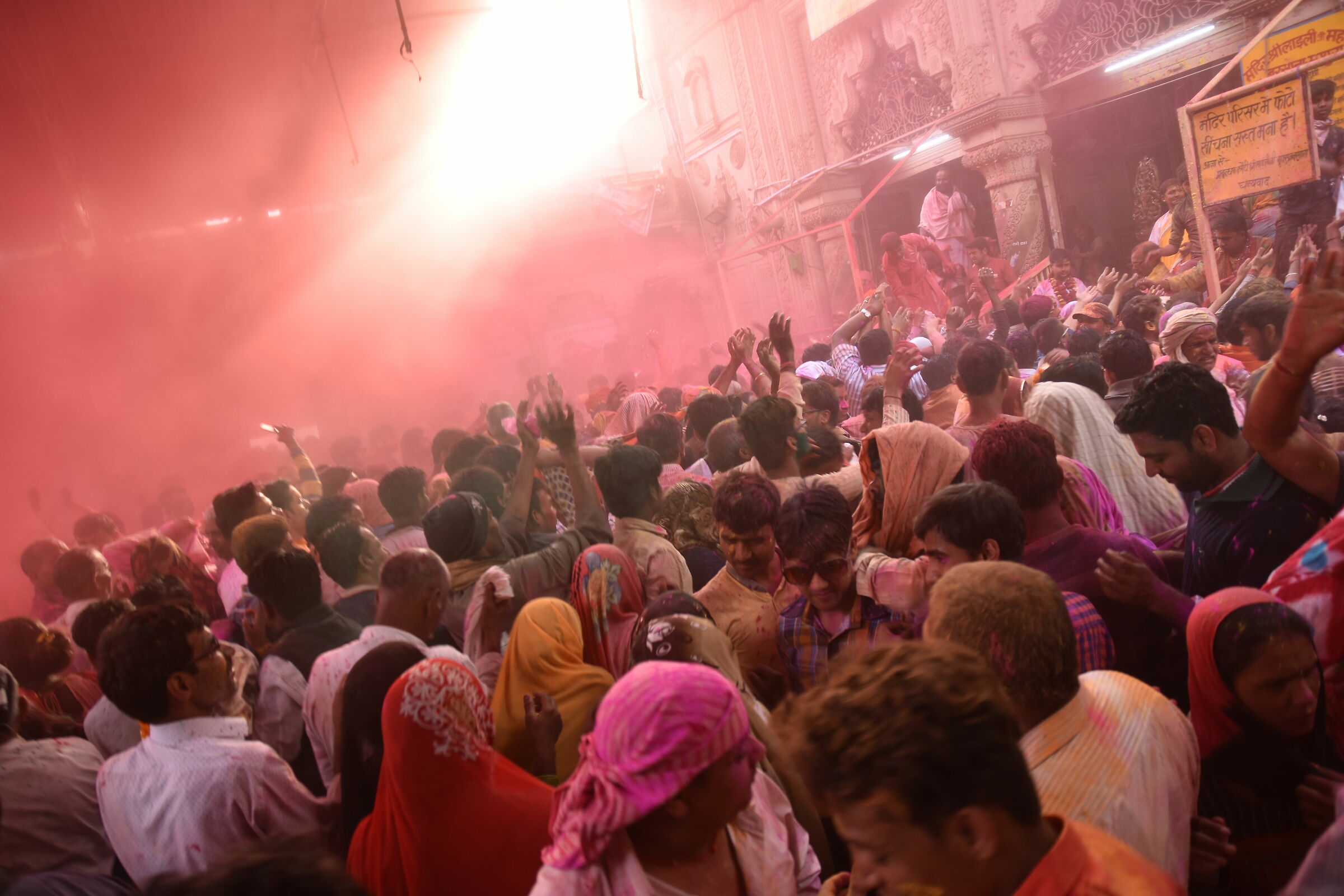 holi festival a vrindavan
