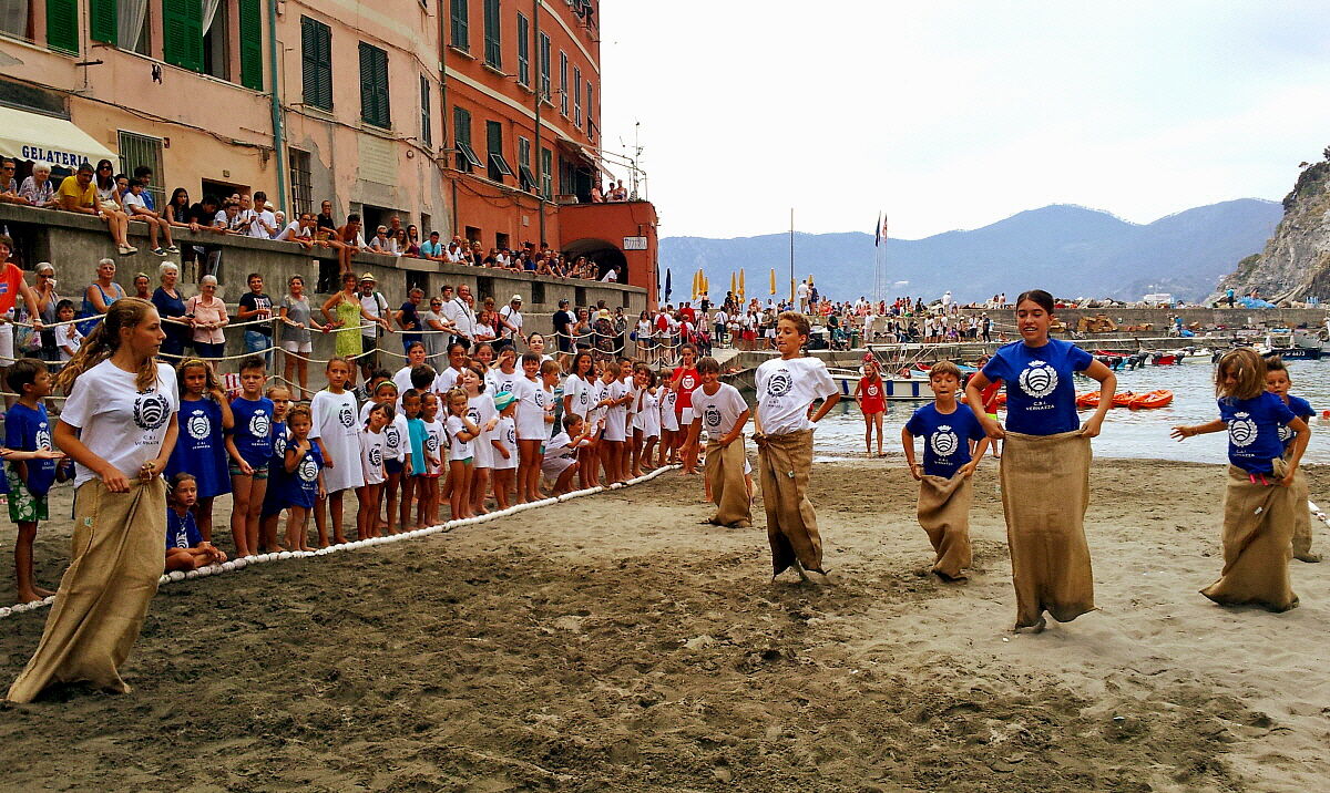 Un po' di sano divertimento!(Vernazza)