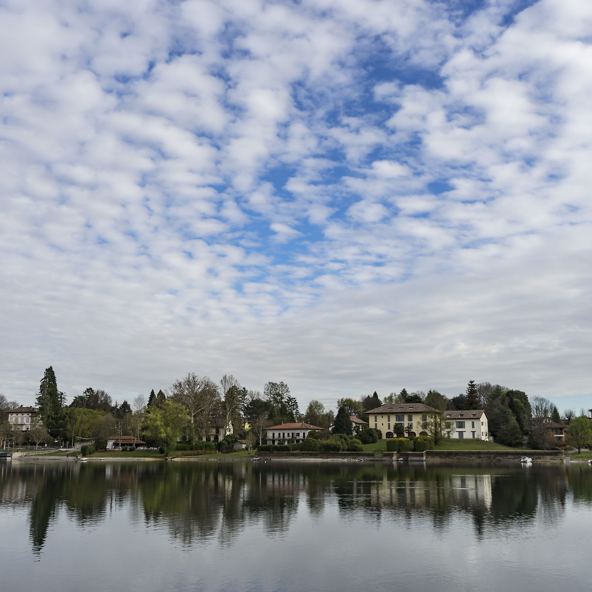 Venerdì 5 aprile 2019, 17:53:16