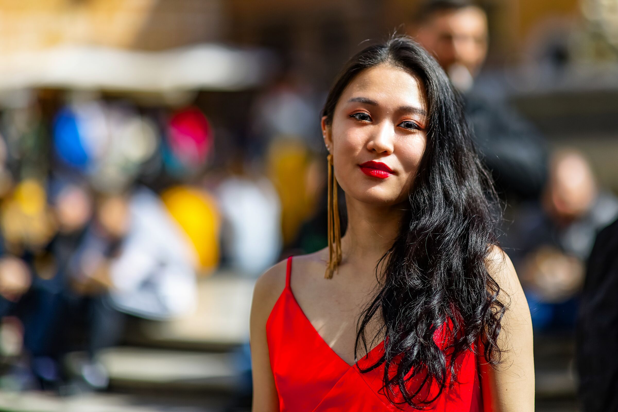 The Strong Sun of April