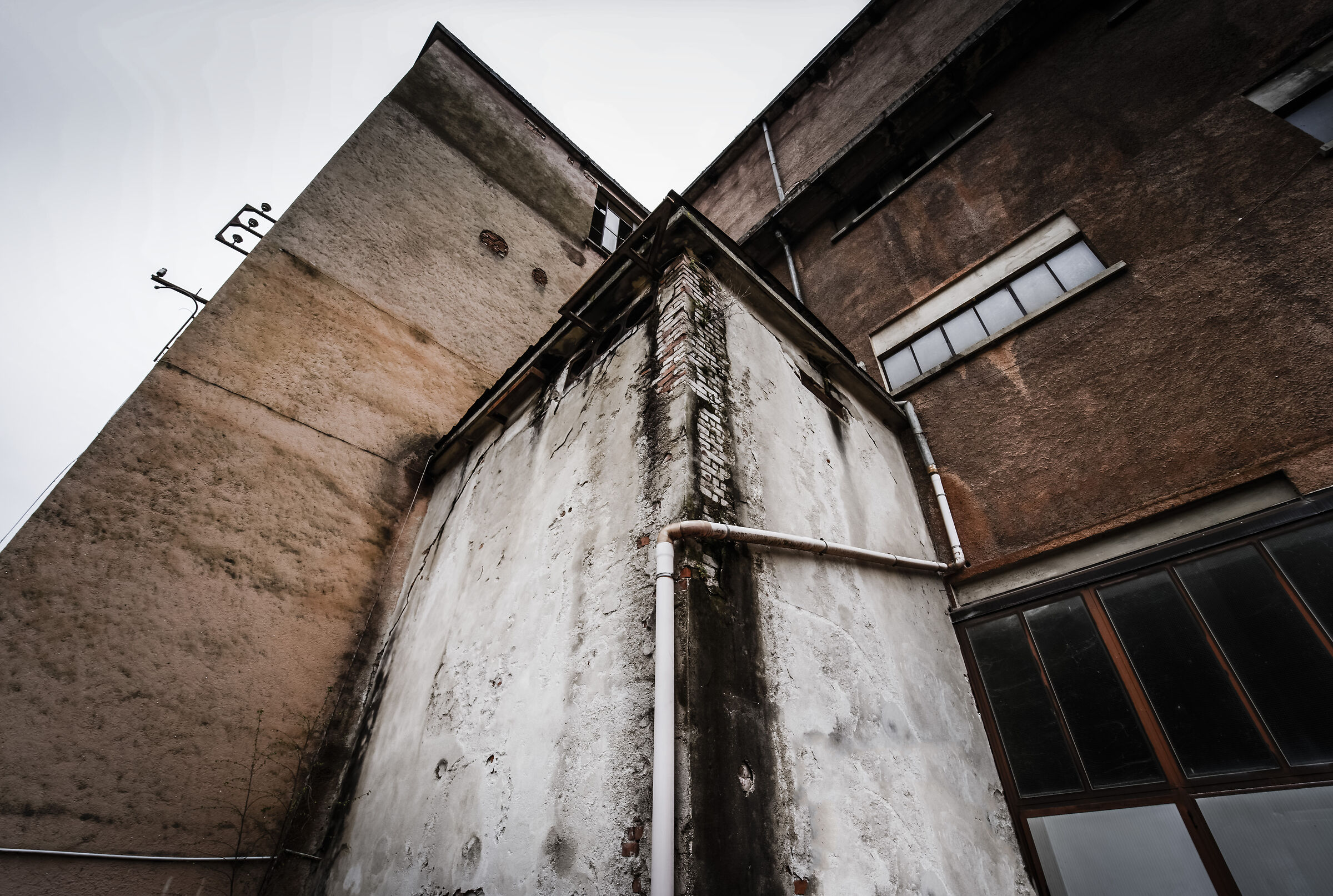 Fabbrica Abbandonata