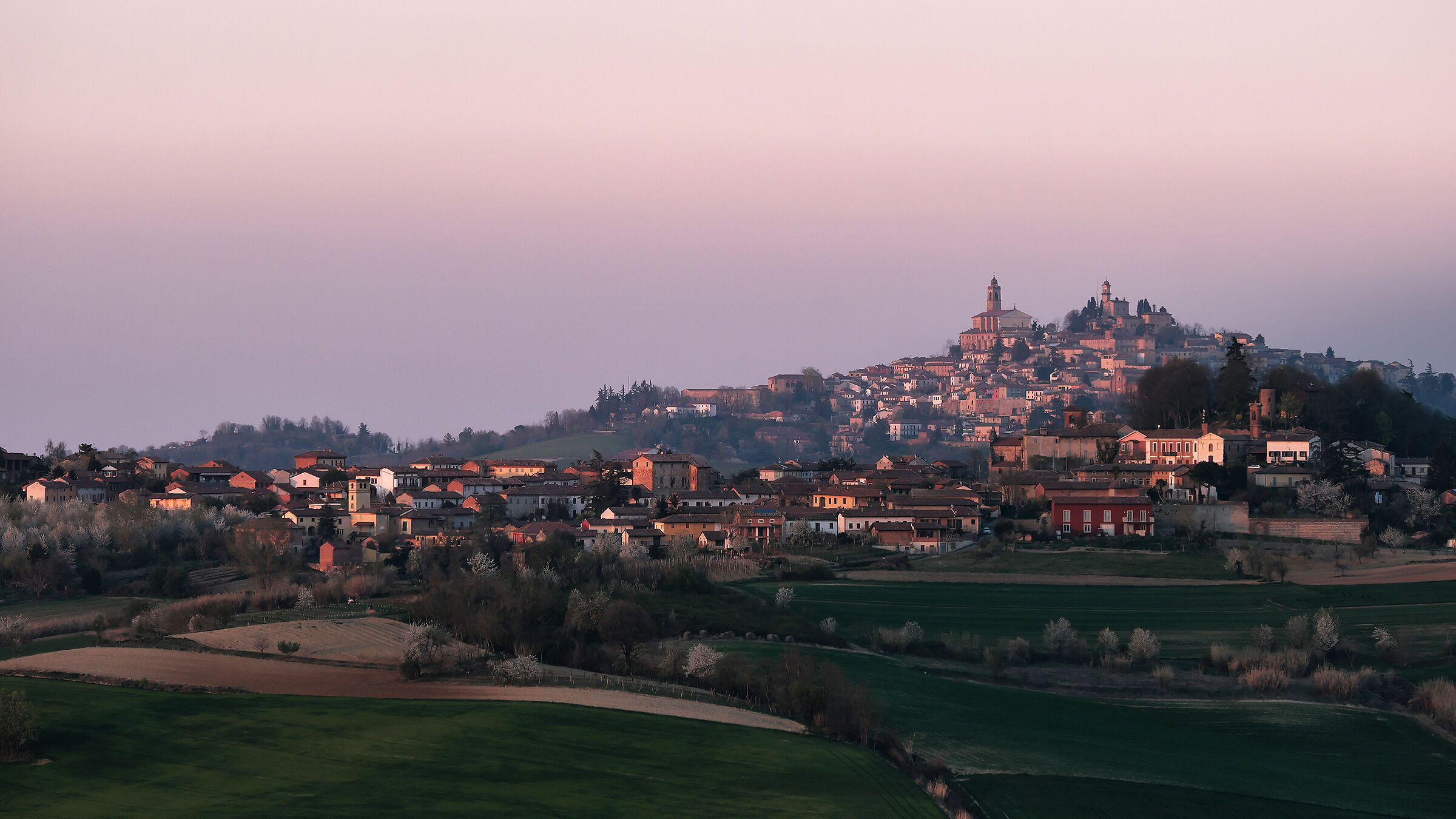 Paesaggi del Monferrato: Vignale (al)