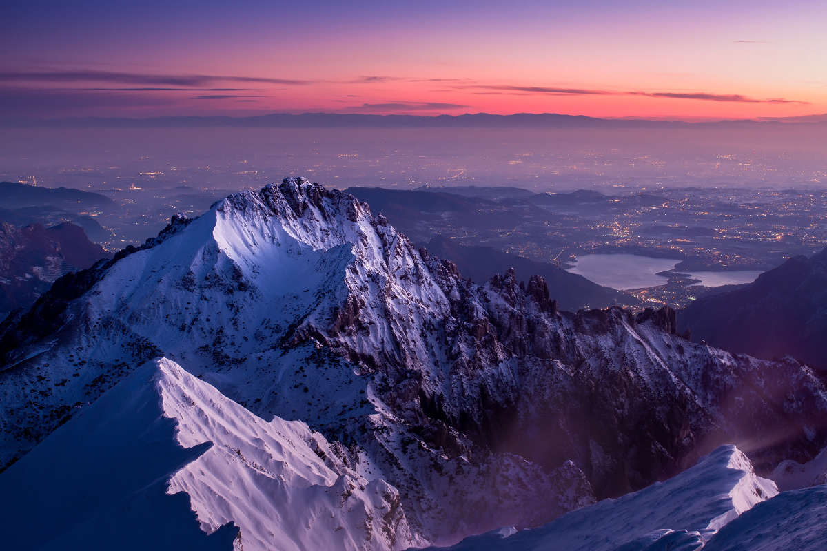 The Grignetta Brioschi from the hut (2410m) - Sunset