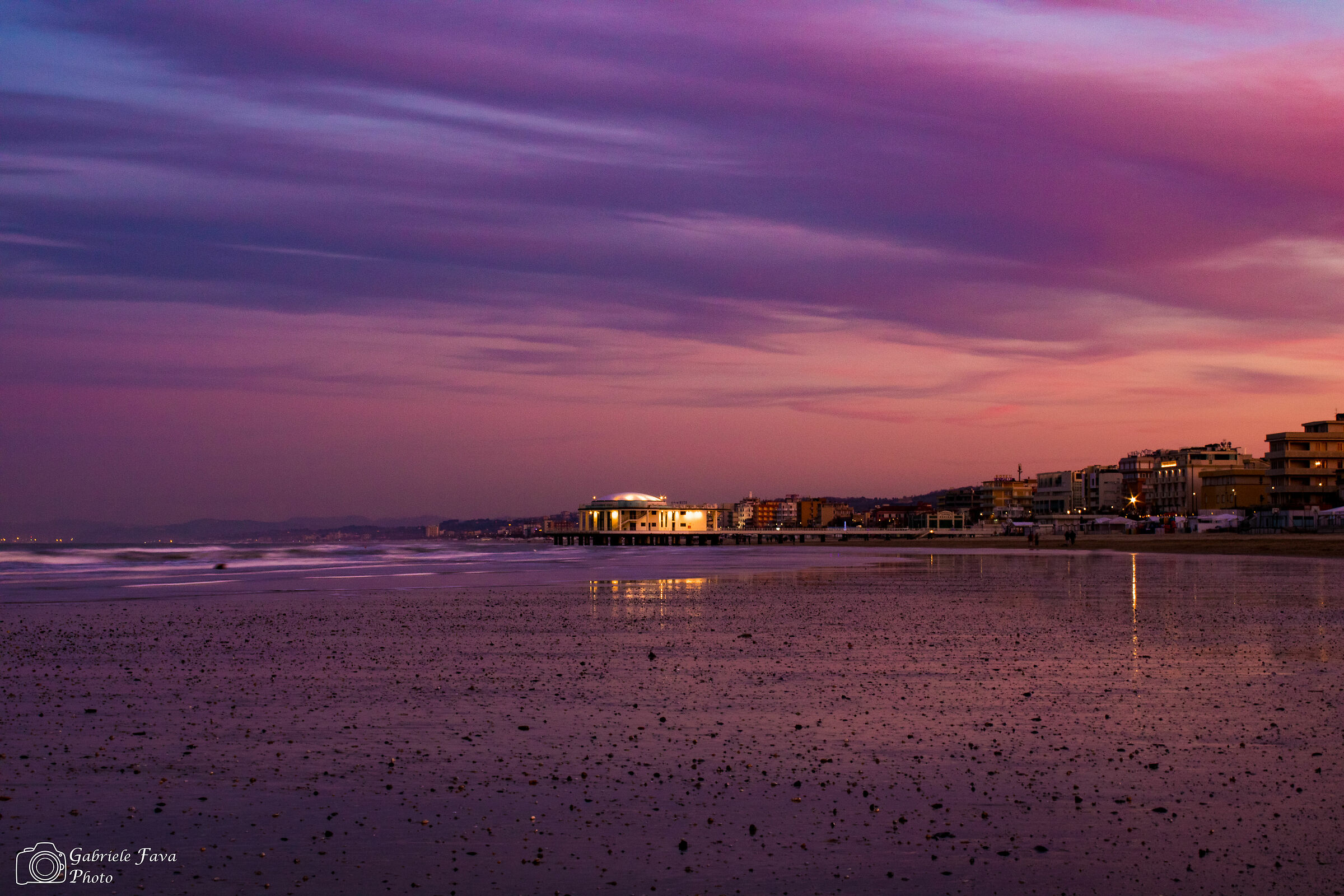 Senigallia, rotonda sul mare