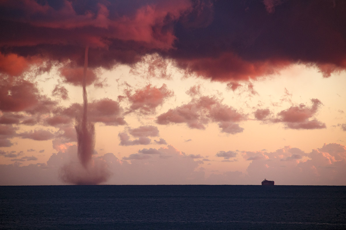 Tromba marina al largo di Genova