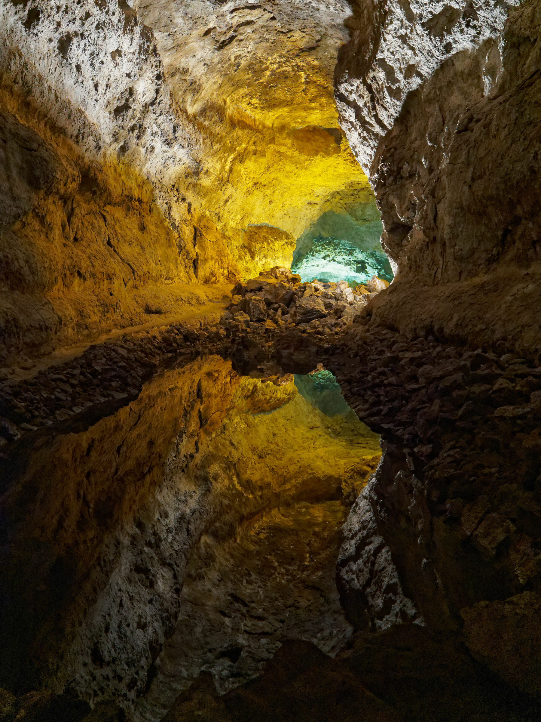 Colori Sotto Terra - Cuevas de Los Verdes - Lanzarote