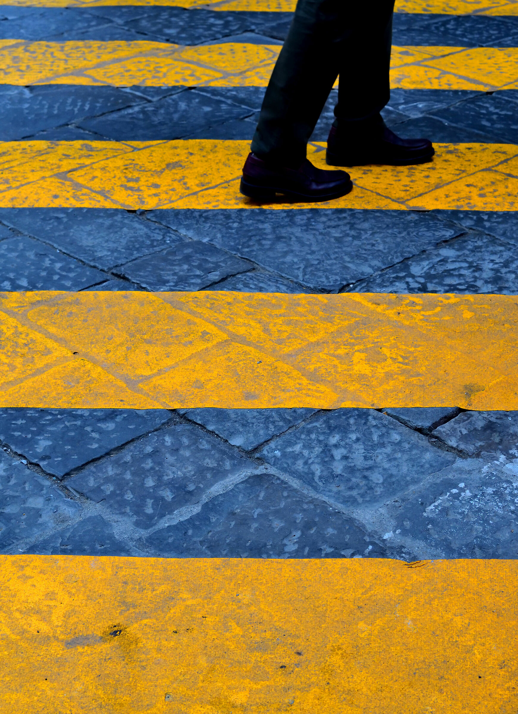Yellow lines